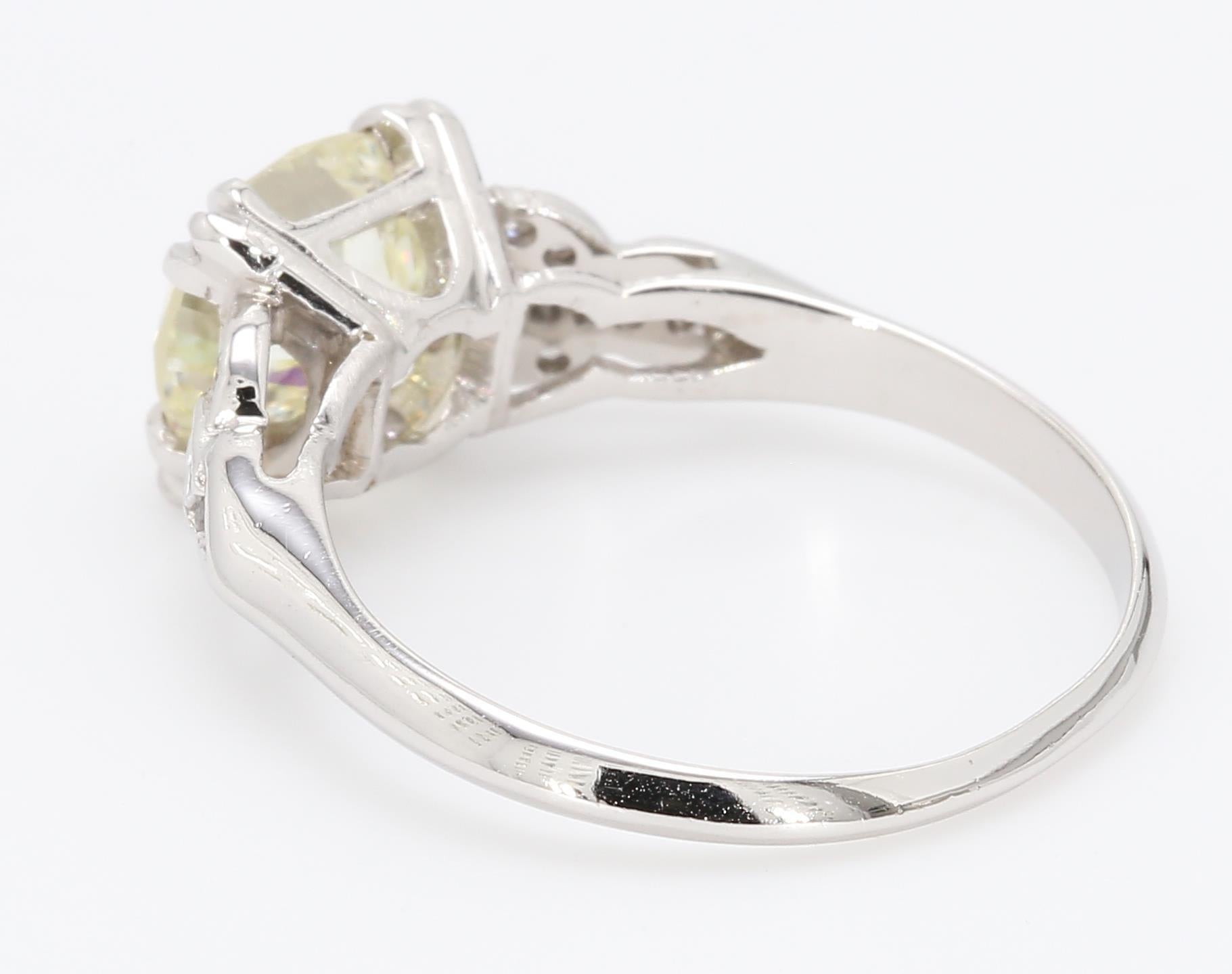 2.00 Carat Circular Brilliant Shape N-SI2 Diamond Platinum Engagement Ring