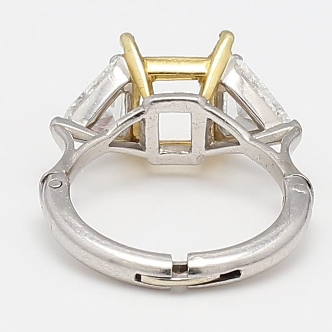 2.00 Carat Triangular Shape H VS1 Diamond 18K Gold/Platinum Semi Mount Ring