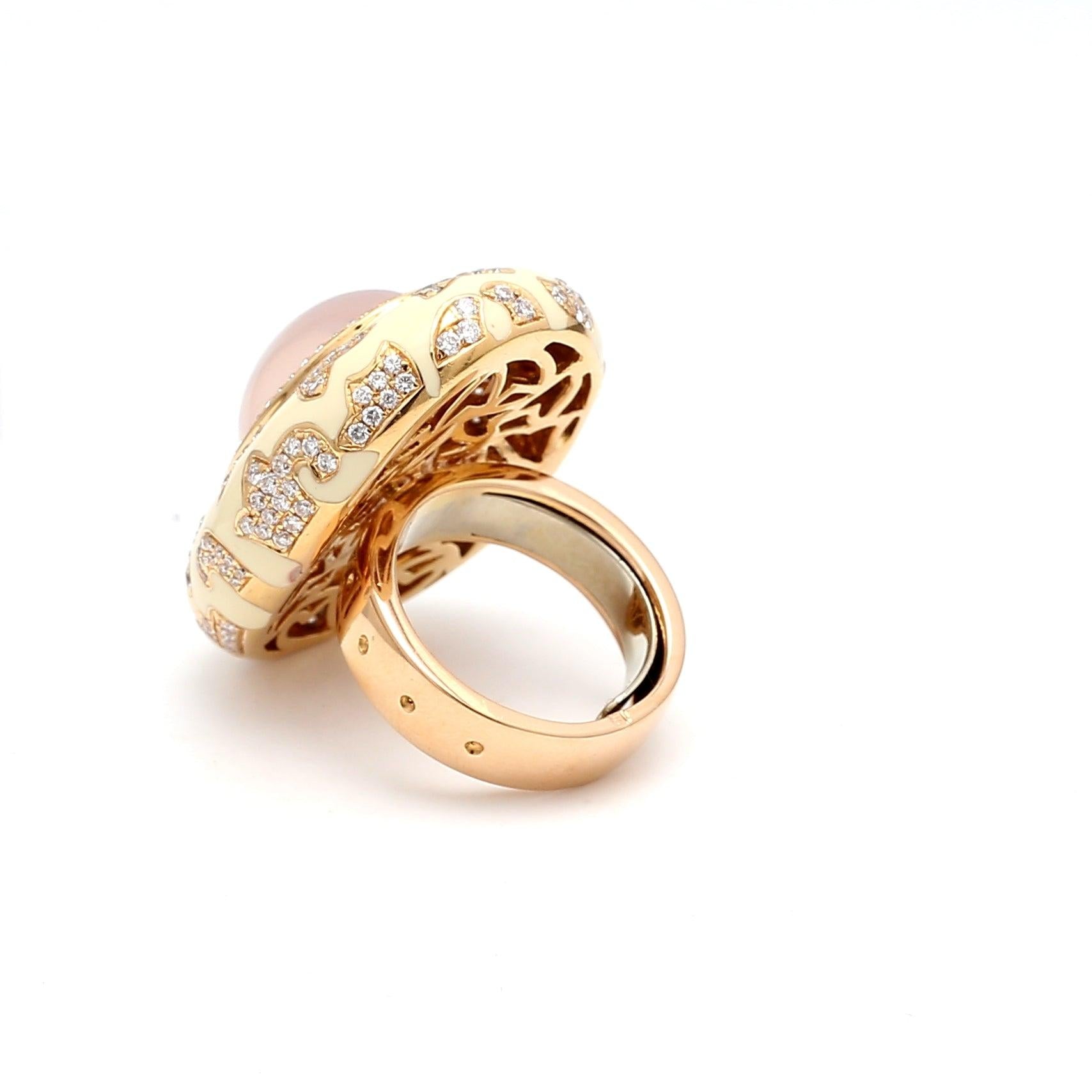 2.10 Carat Round Brilliant H SI1 Diamond Quartz Enamel 18 Karat Gold Cocktail Ri