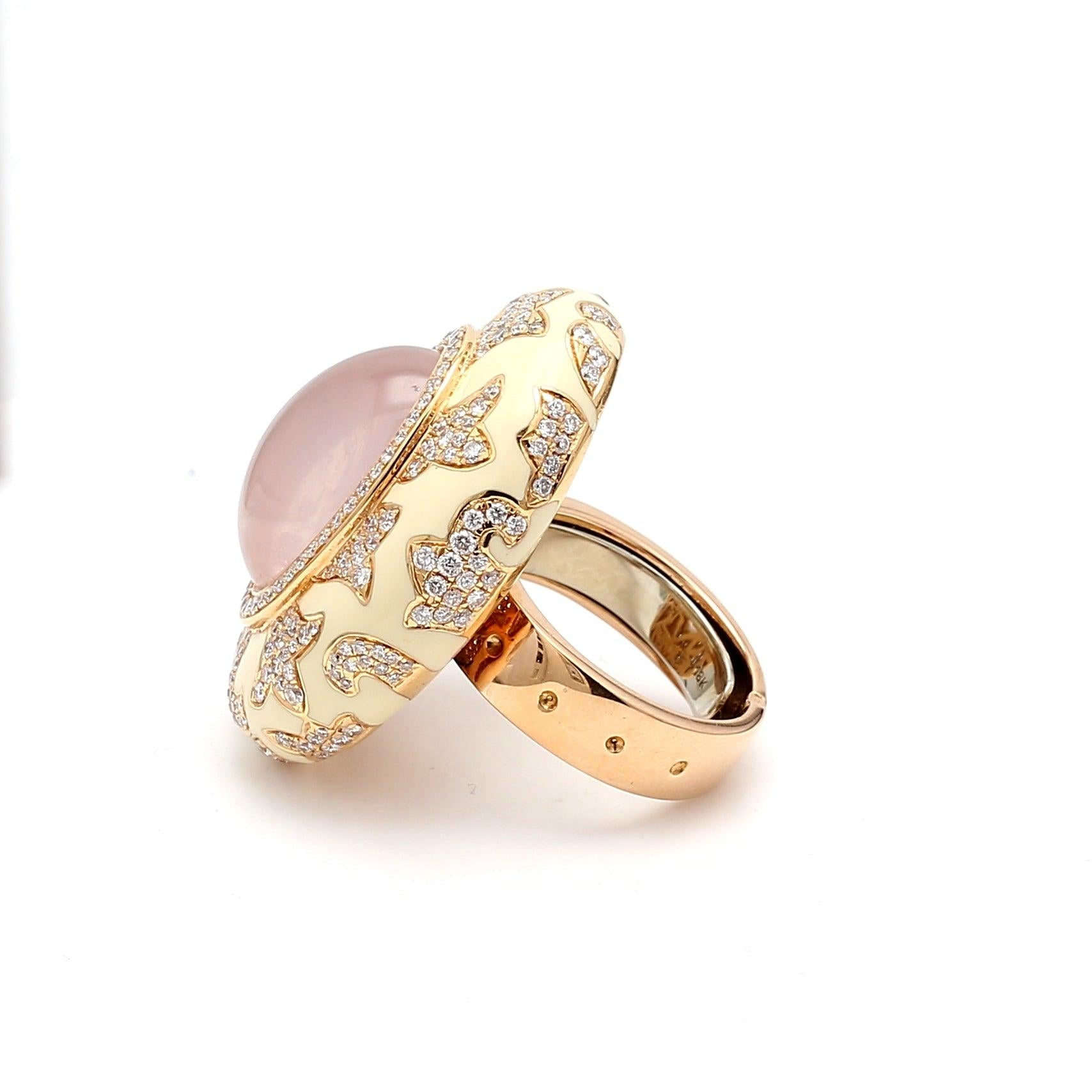 2.10 Carat Round Brilliant H SI1 Diamond Quartz Enamel 18 Karat Gold Cocktail Ri