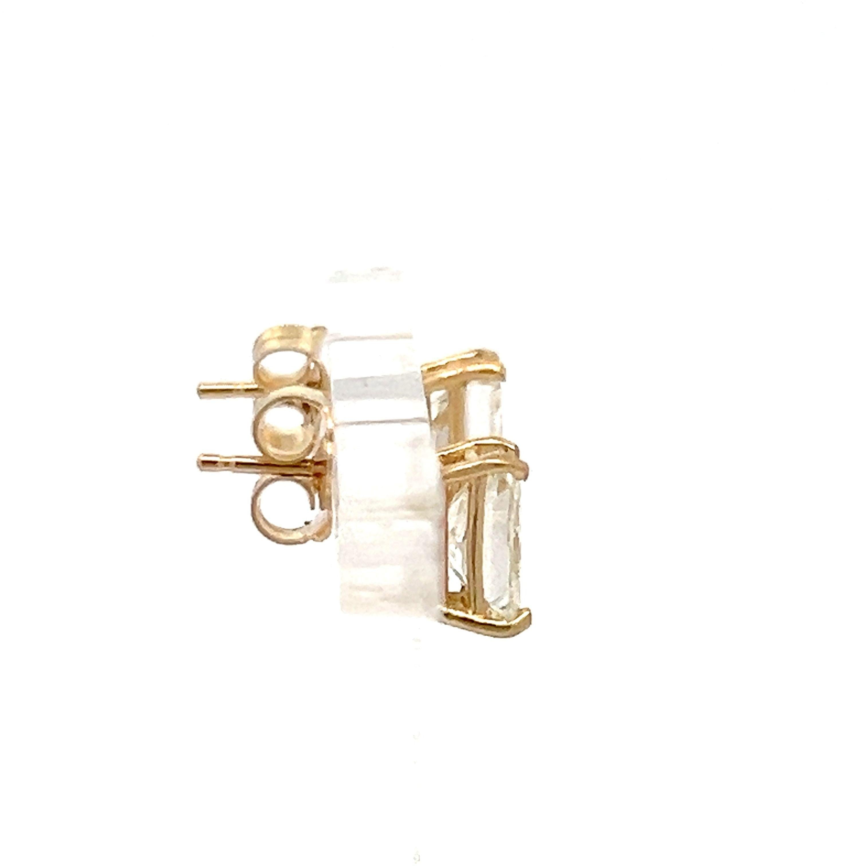 2.29 Carat Radiant Cut L-K VS1-SI1 Diamond 14 Karat Yellow Gold Stud Earrings