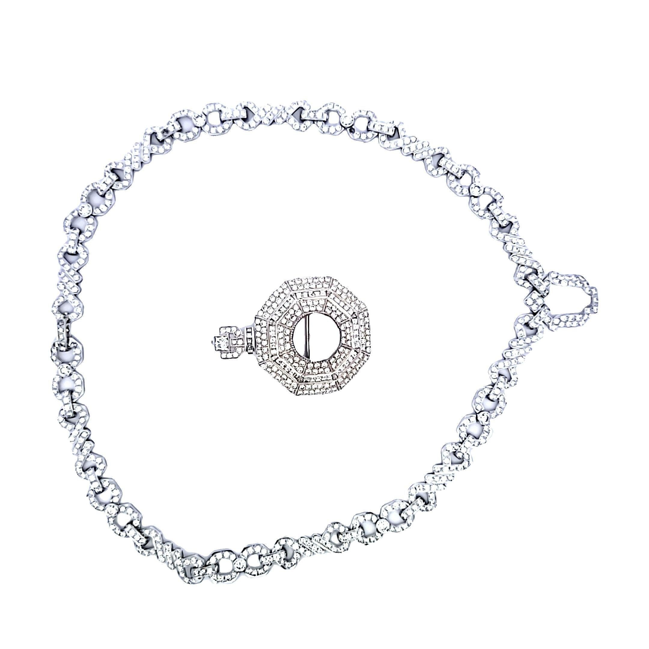 24.18 Carat Round and Princess Cut I VS1 Diamond Platinum Pendant Necklace