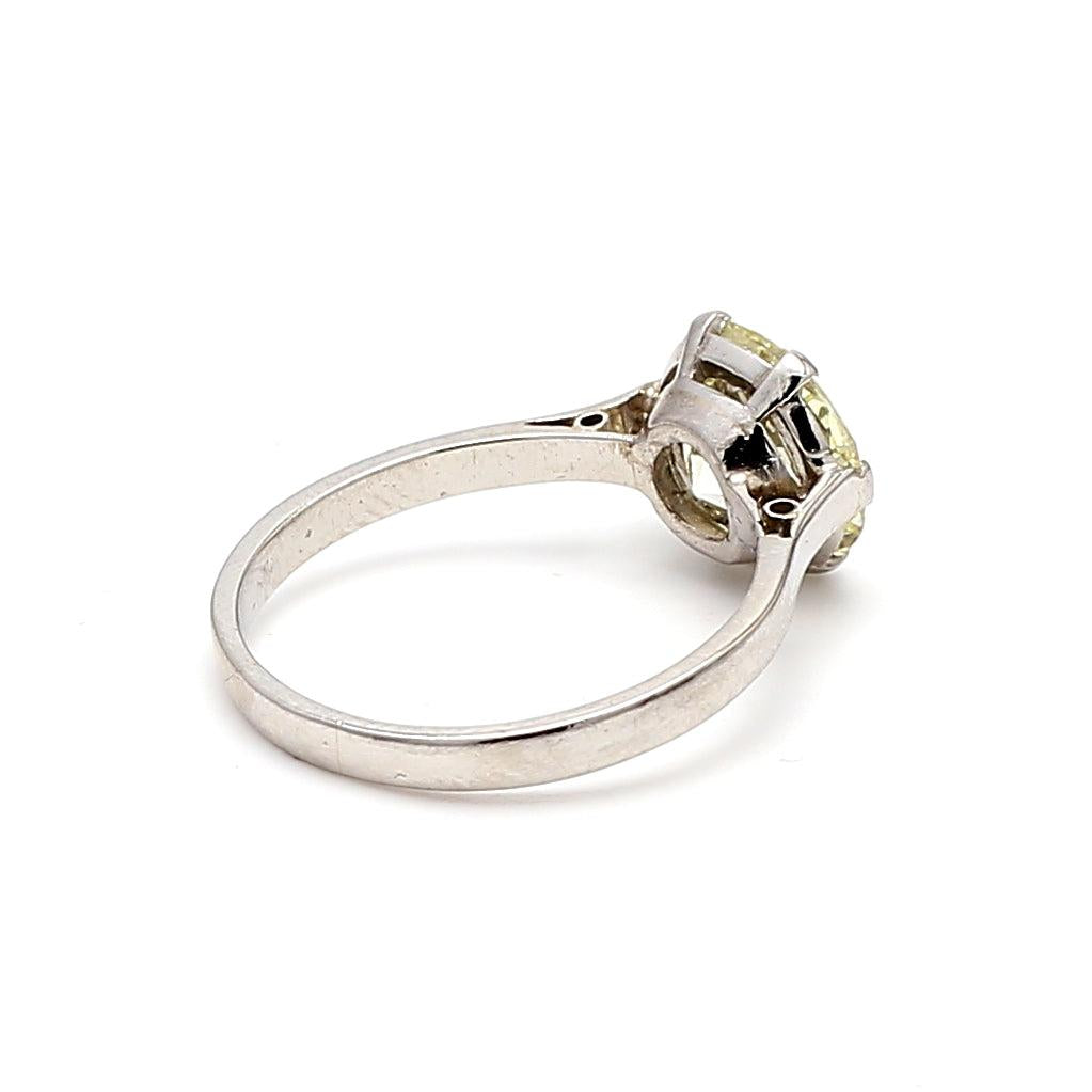 2.73 Carat Old European Cut Shape S-SI1 Diamond Platinum Engagement Ring