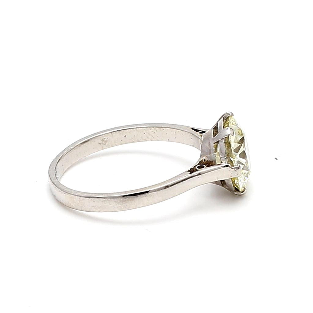 2.73 Carat Old European Cut Shape S-SI1 Diamond Platinum Engagement Ring
