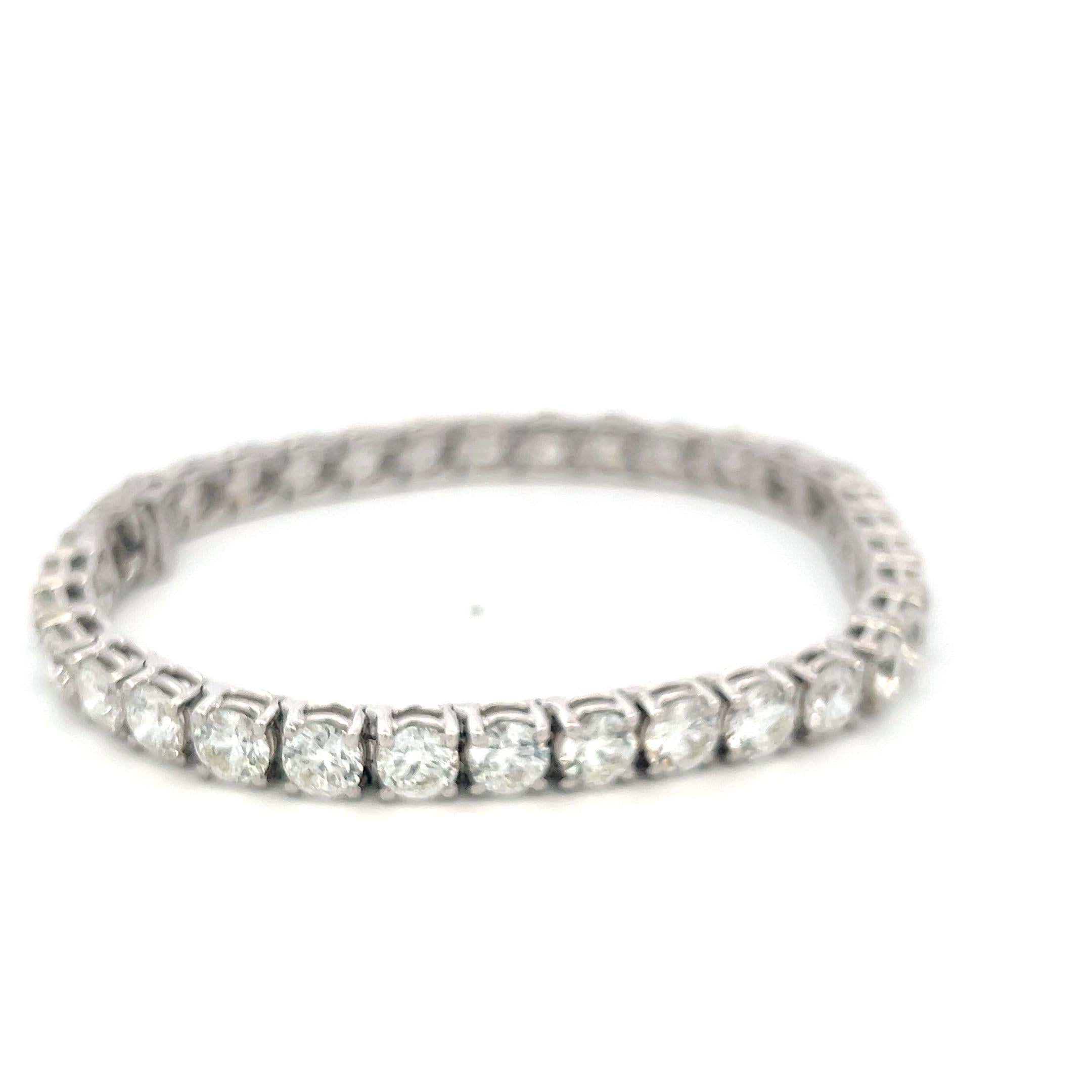 New Platinum Tennis Bracelet with 17.14 Carat Round Diamonds I VVS1/VVS2 GIA