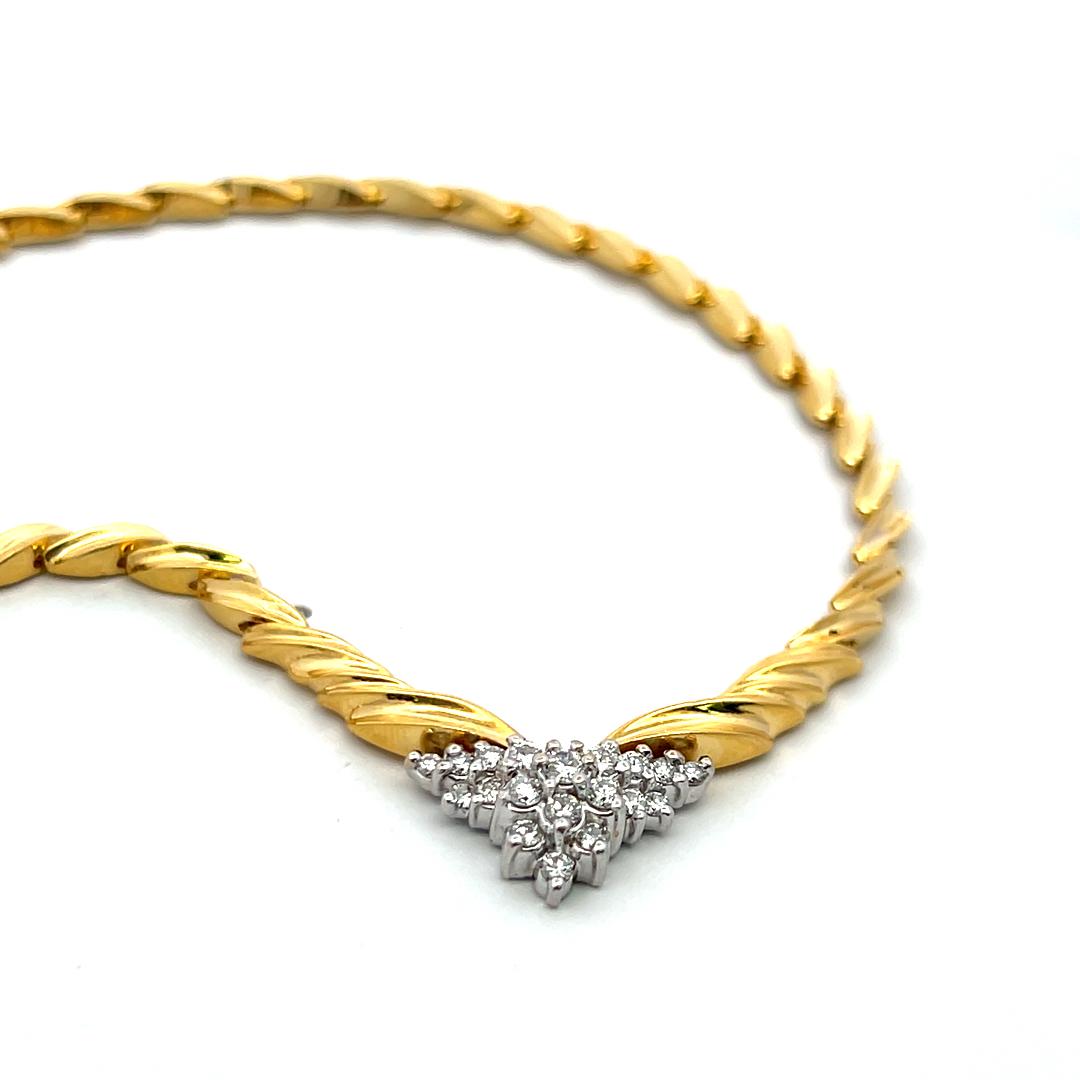 Vintage 18K Yellow Gold Collar Necklace with 0.65 Carat Round I VS Diamonds