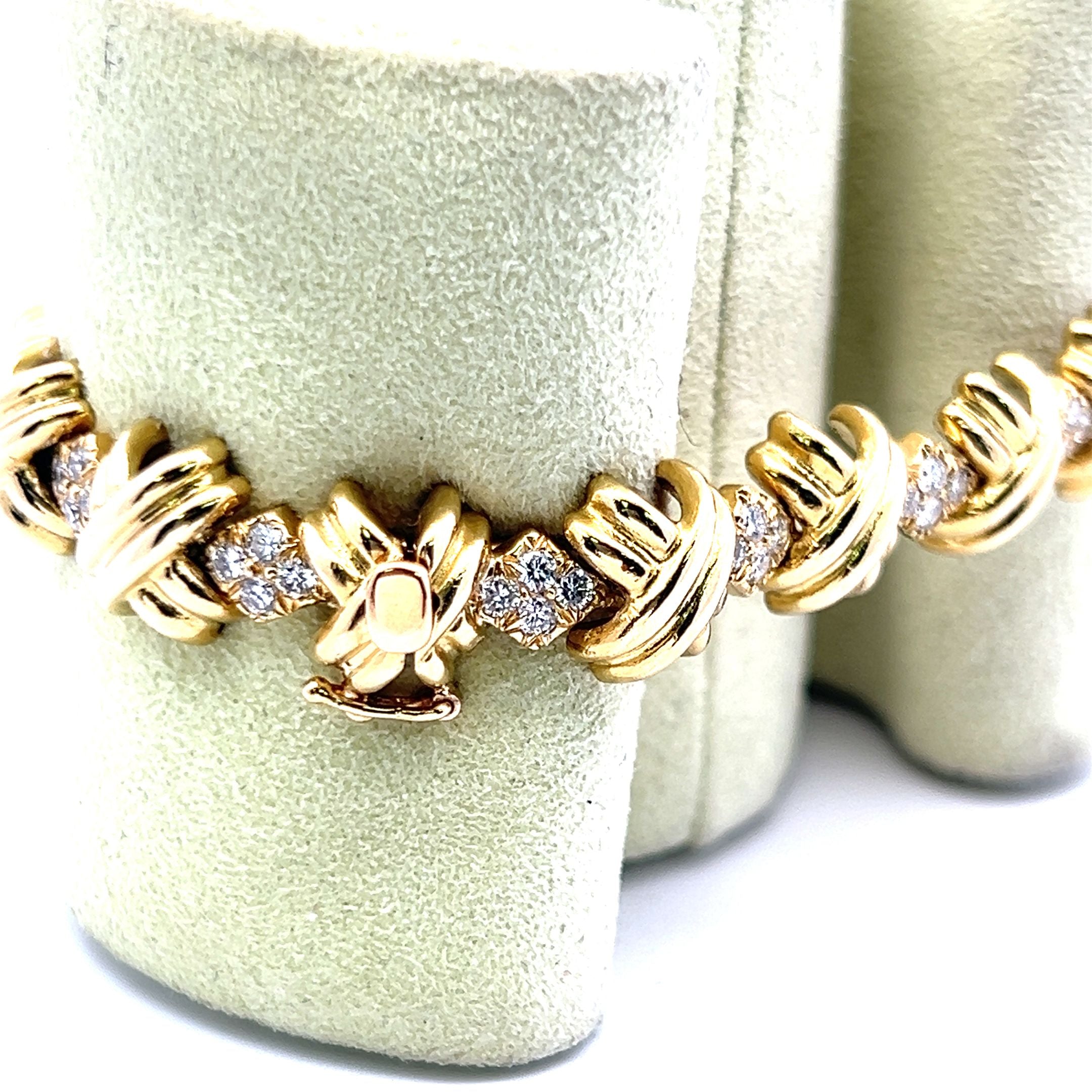 2.50 Carat Round Brilliant H VS1 Diamond 18 Karat Yellow Gold Link Bracelet
