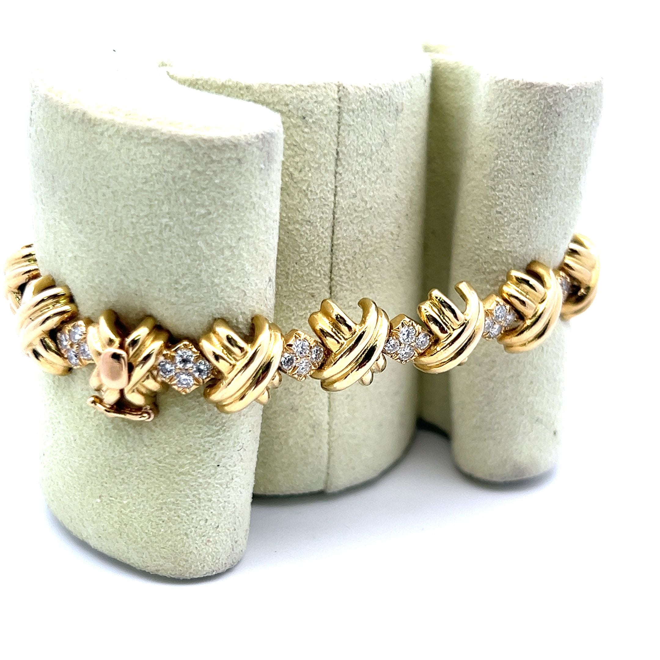 2.50 Carat Round Brilliant H VS1 Diamond 18 Karat Yellow Gold Link Bracelet