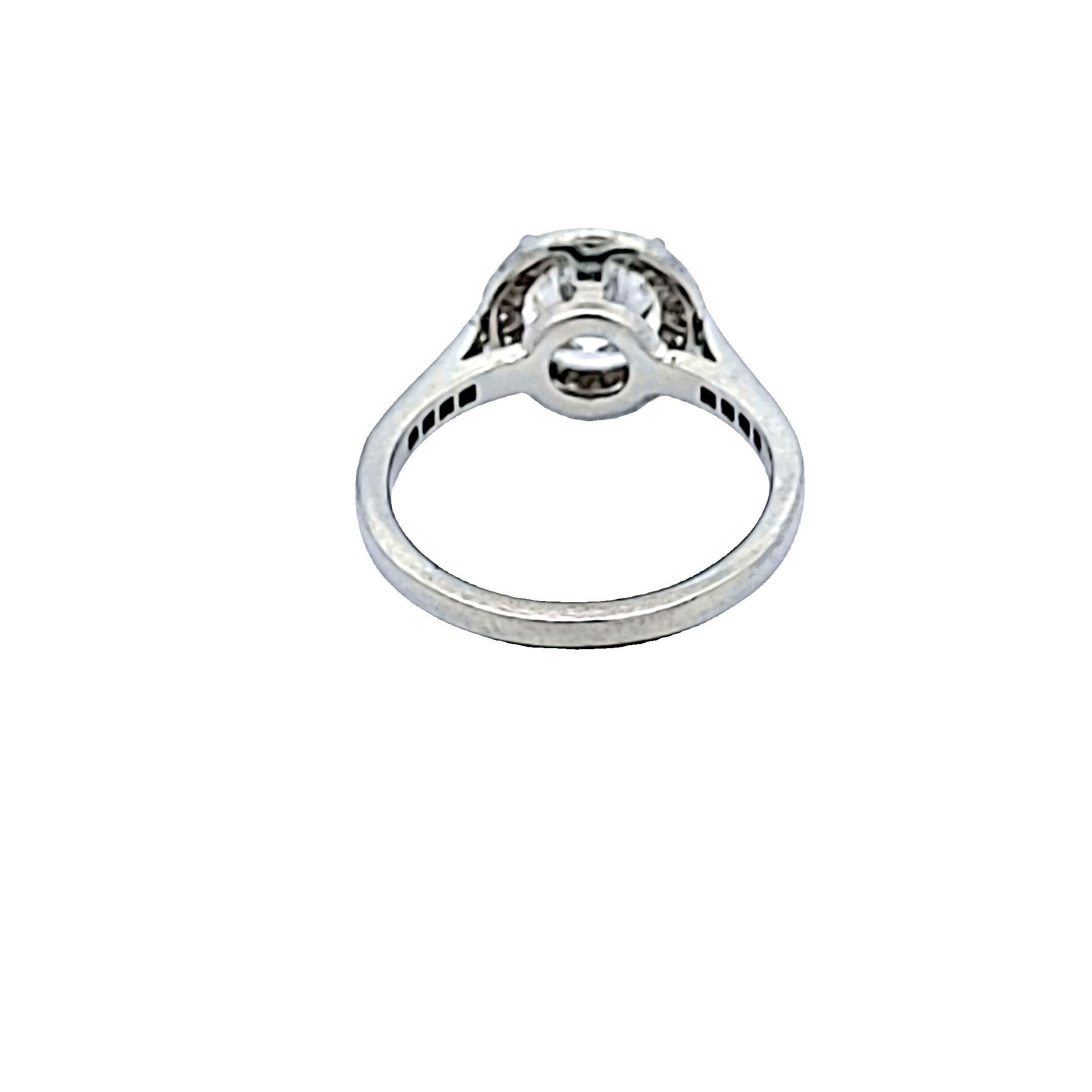 Tiffany & Co Platinum Engagement Ring with 2.42 Carat Round Diamonds H VVS2 GIA