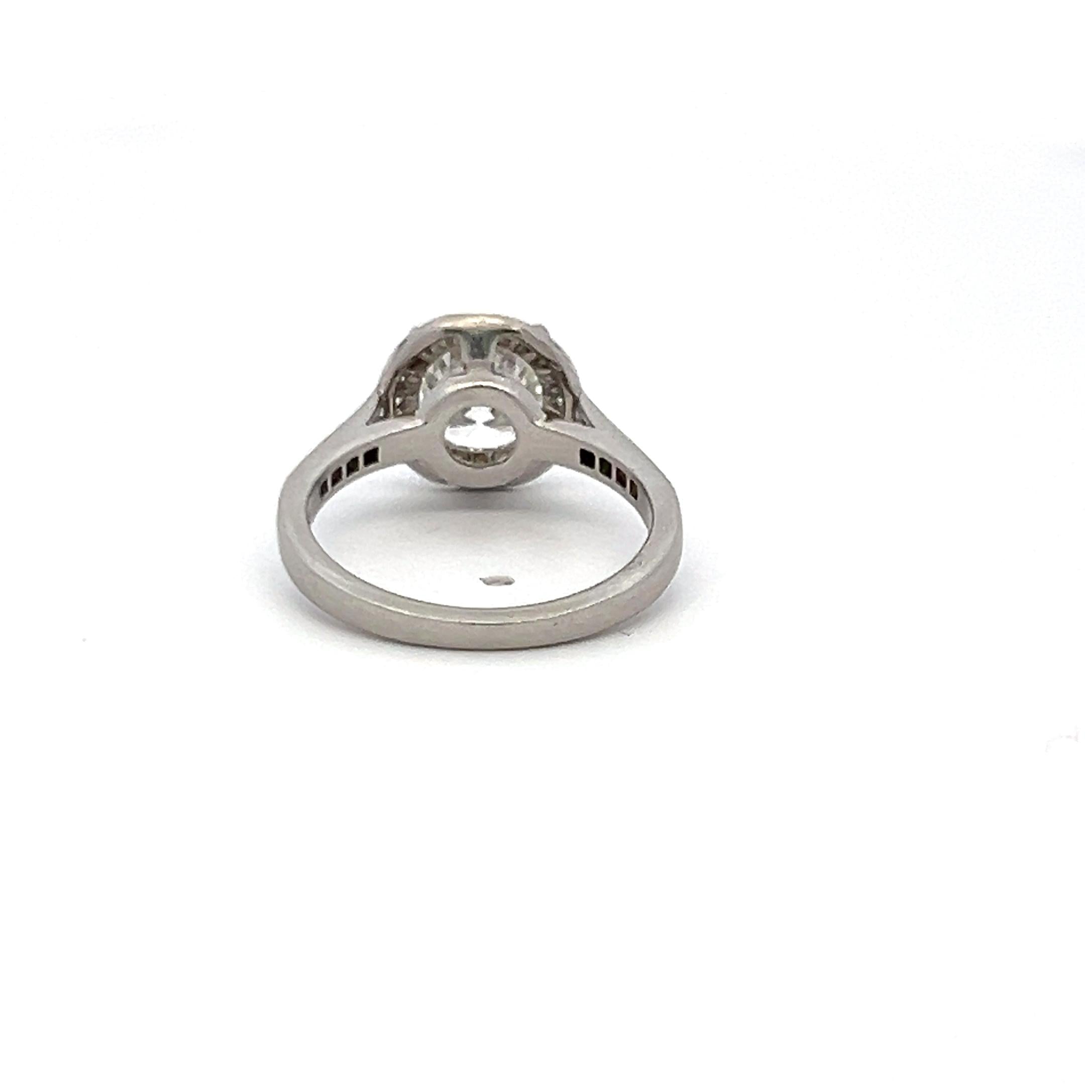 Tiffany & Co Platinum Engagement Ring with 2.42 Carat Round Diamonds H VVS2 GIA