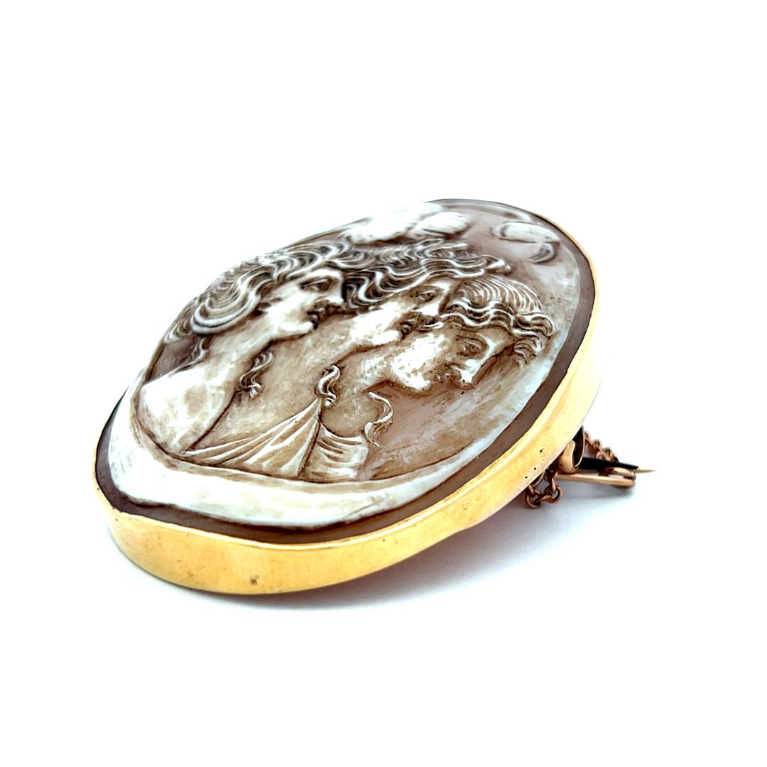 Vintage 14 Karat Yellow Gold Cameo Pin Brooch 21.7 Grams