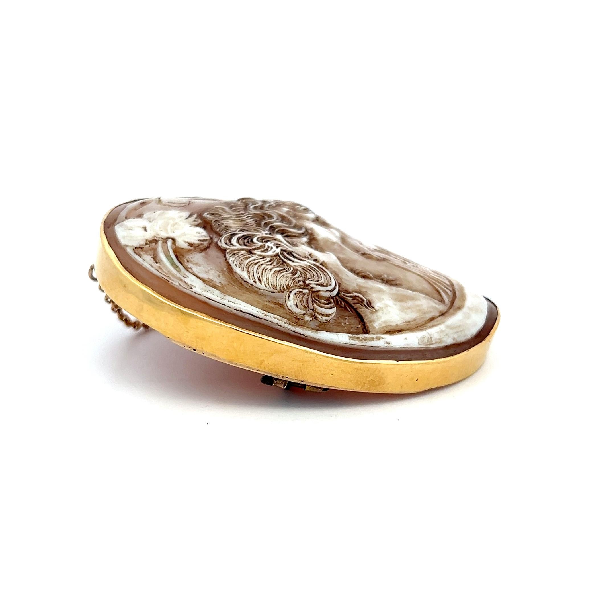 Vintage 14 Karat Yellow Gold Cameo Pin Brooch 21.7 Grams