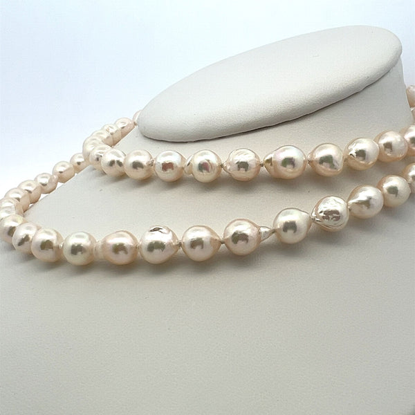 Vintage 7.5 to 8.00 mm Pearl 25 Inch Gold Necklace