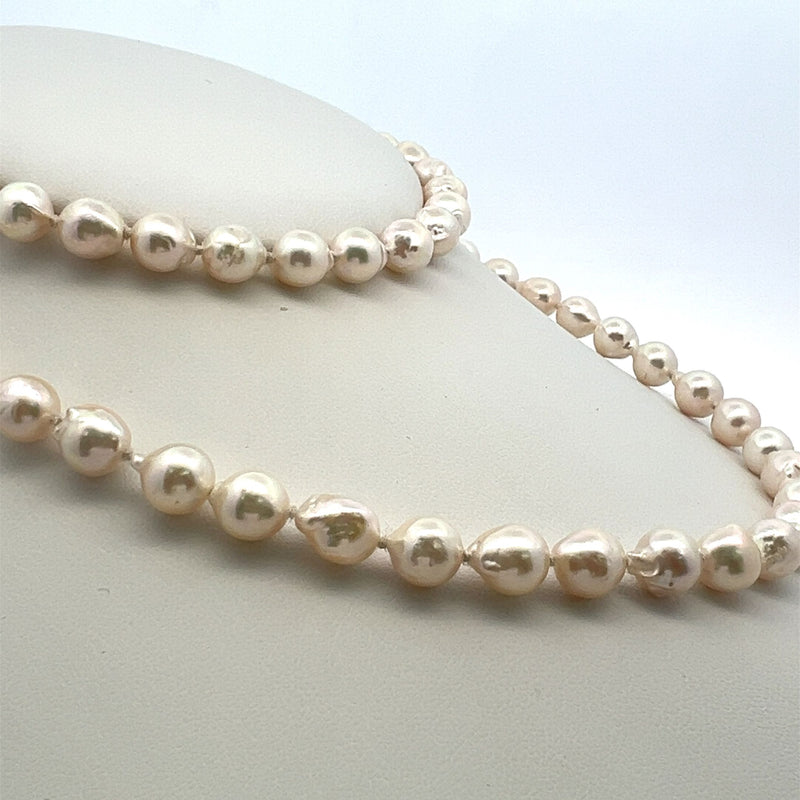 Vintage 7.5 to 8.00 mm Pearl 25 Inch Gold Necklace