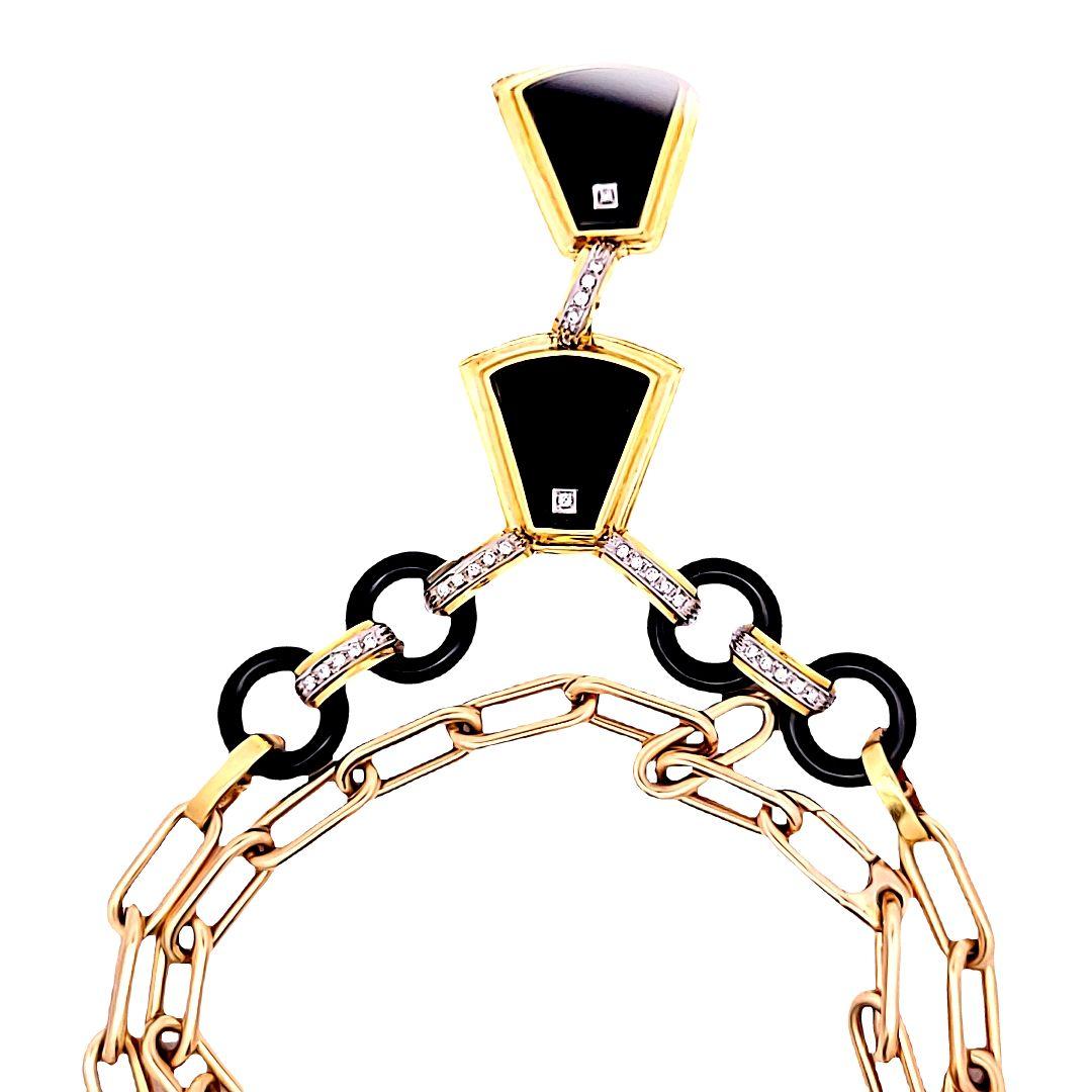 Vintage 14K Yellow Gold Pendant Necklace with 0.8 Carat Round Diamonds Onyx