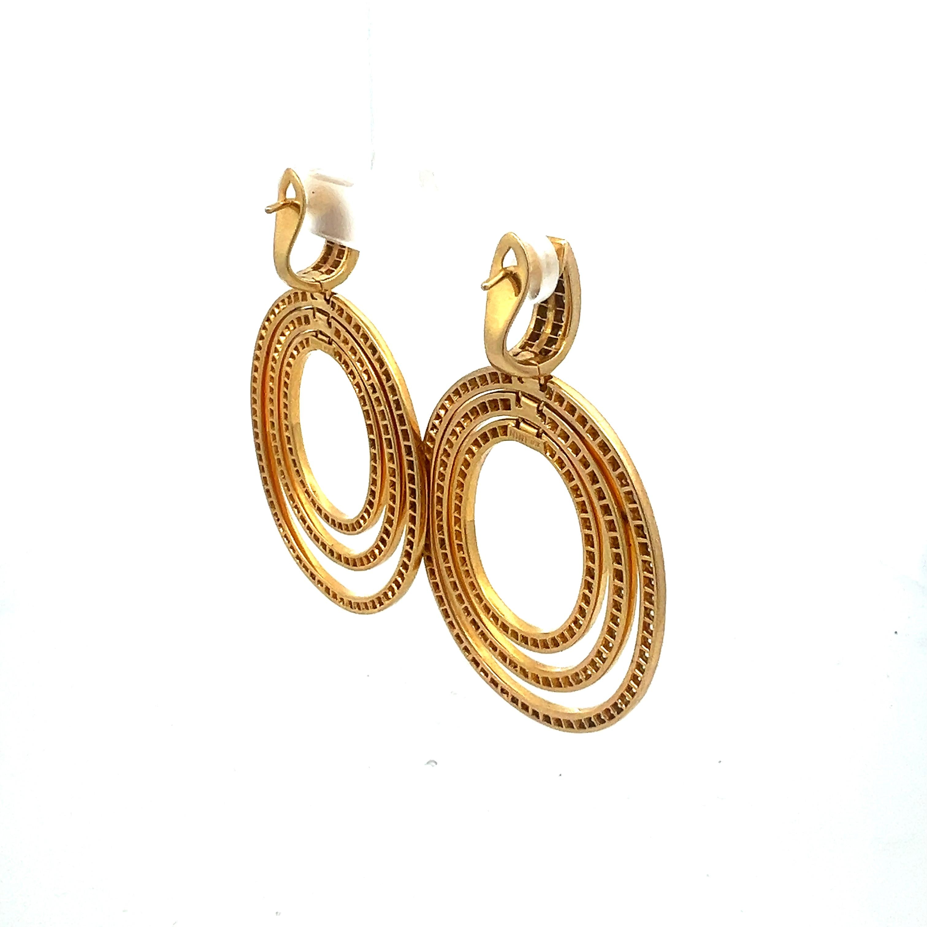 4.00ct G VS2 Diamond Multi-Oval Dangle Earrings in 18K Yellow Gold