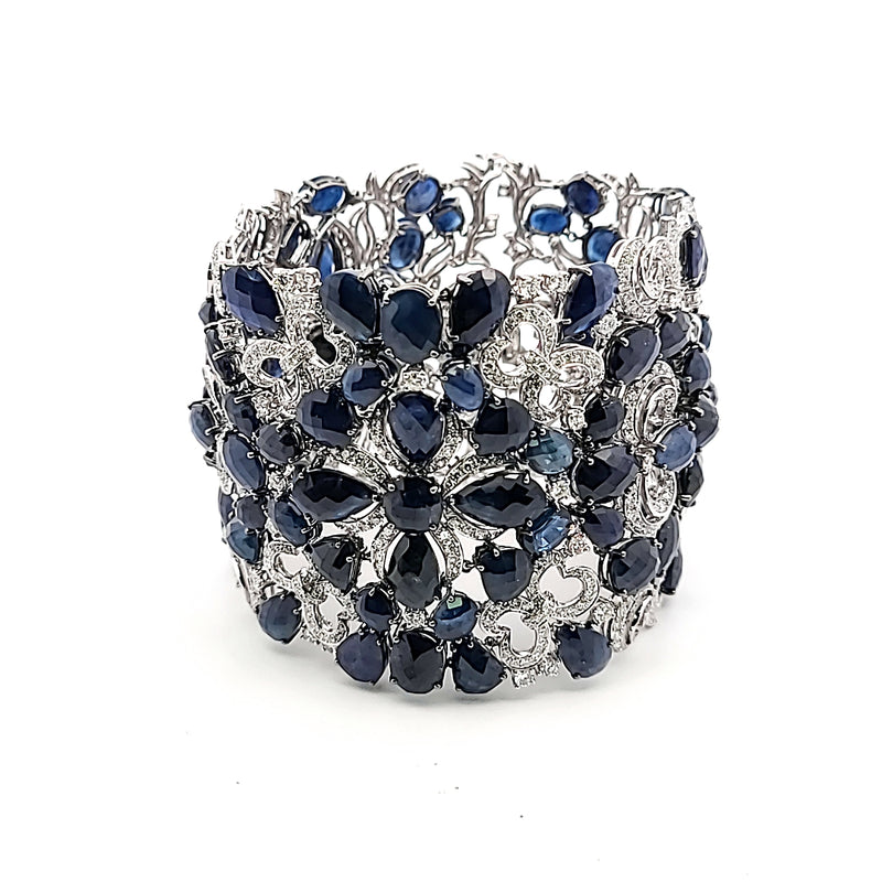 133.50 Carat Mixed Cut Sapphire 14.00 Carat Diamond 18K WG Gemstone Bracelet