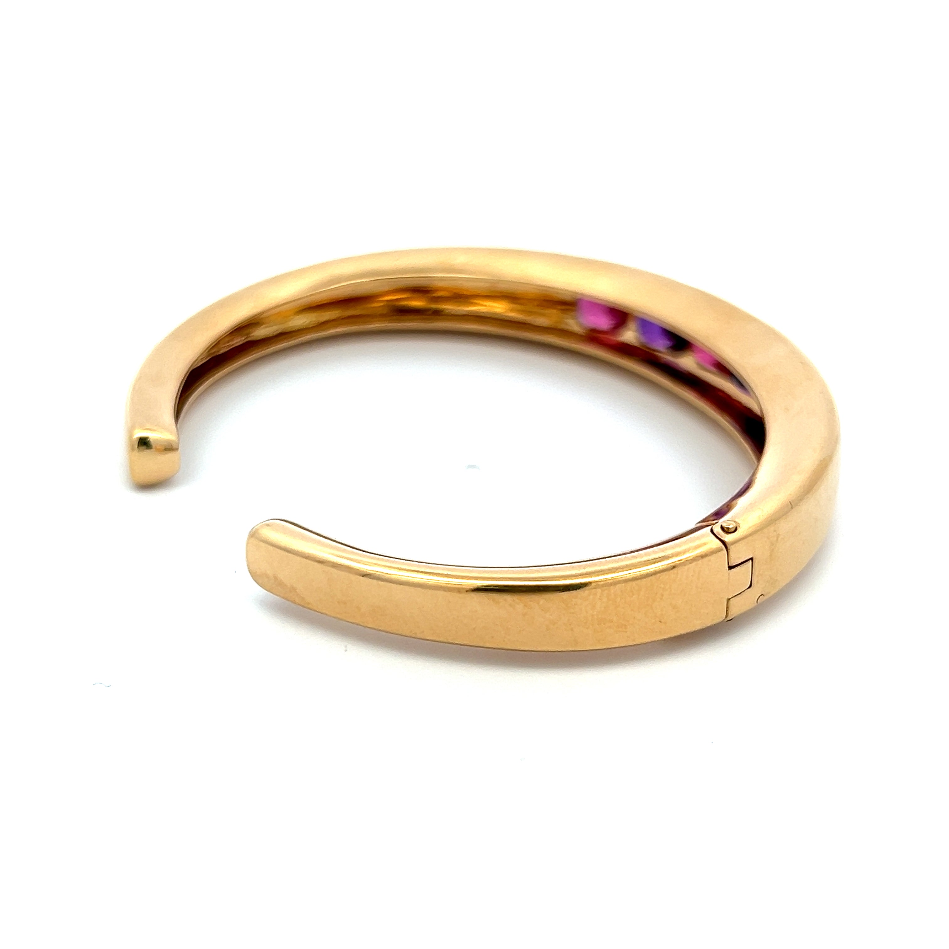 Van Cleef & Arpels 1.50 Carat Amethysts 1.50 Carat Sapphire 18K YG Cuff Bracelet