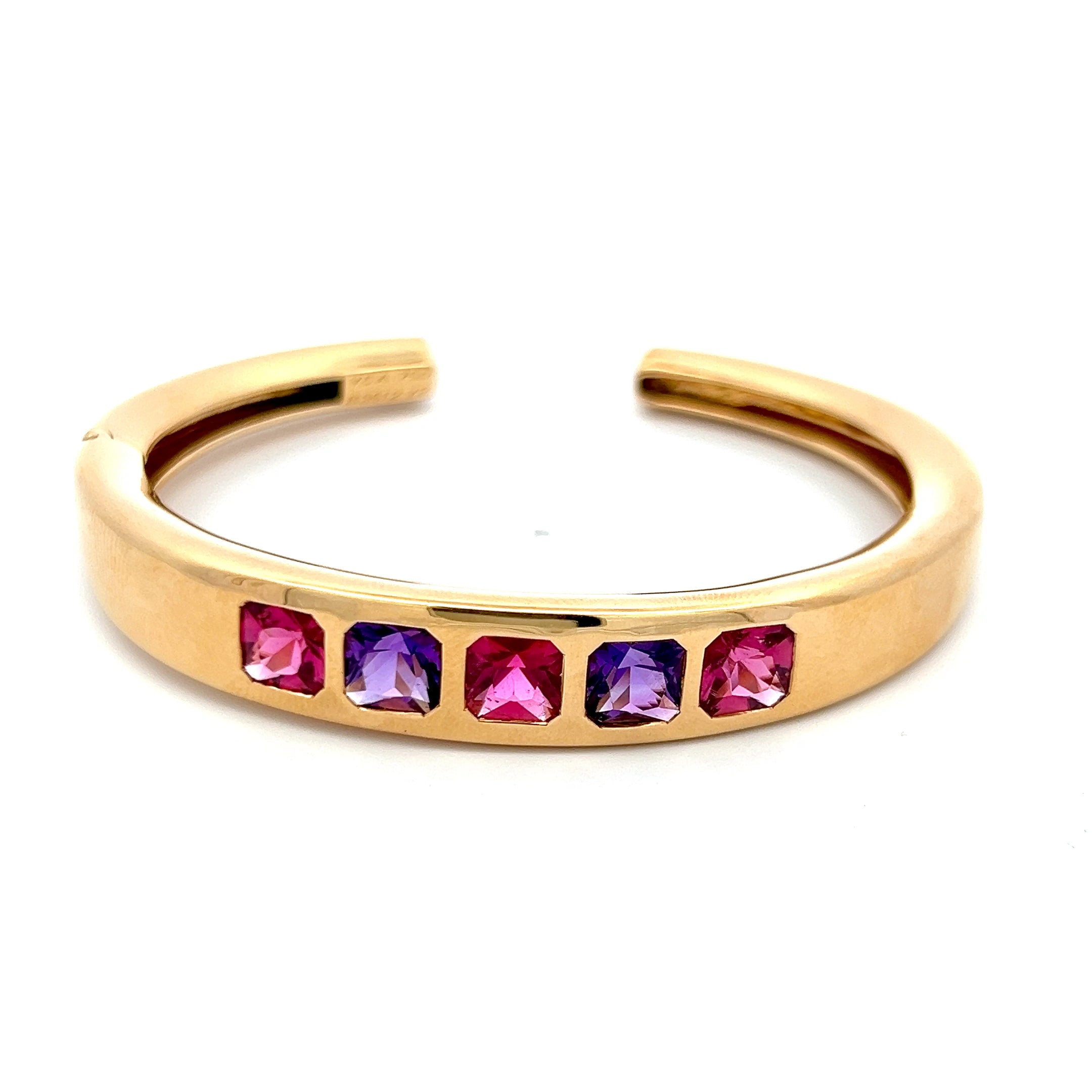 Van Cleef & Arpels 1.50 Carat Amethysts 1.50 Carat Sapphire 18K YG Bracelet