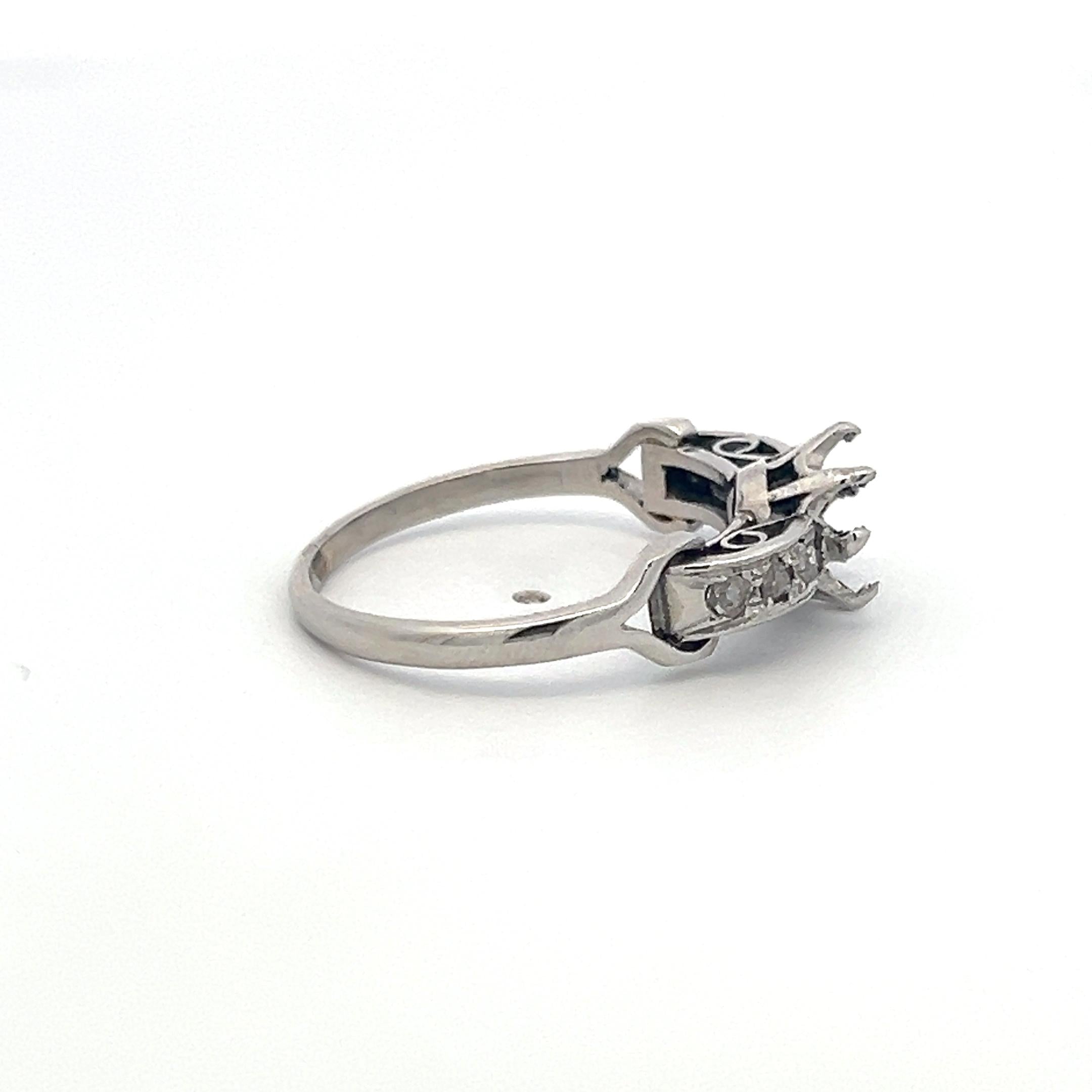 0.20 Carat Old European Cut Diamond Platinum Semi Mount Ring