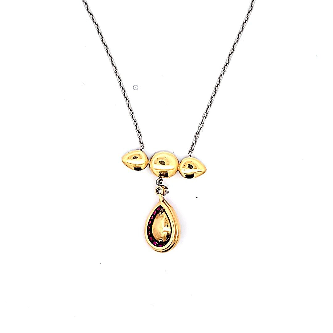 4.22 Carat Rose Cut Diamond 0.50 Carat Sapphire 18 Karat Gold Pendant Necklace