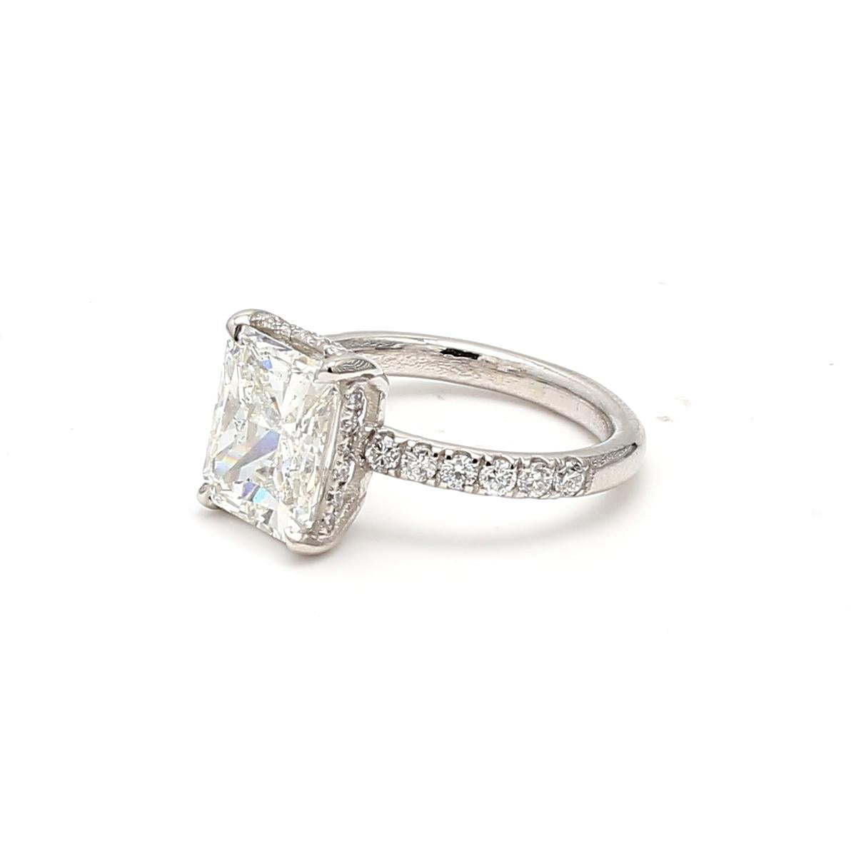 Platinum Engagement Ring 4.13ct Round & Radiant Cut Diamonds Size 5.25 H SI2 GIA
