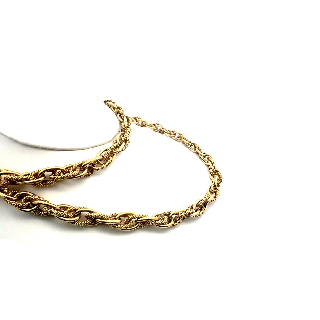 Vintage 18 Karat Yellow Gold Oval Chain Rope-Textured Necklace 190 Grams