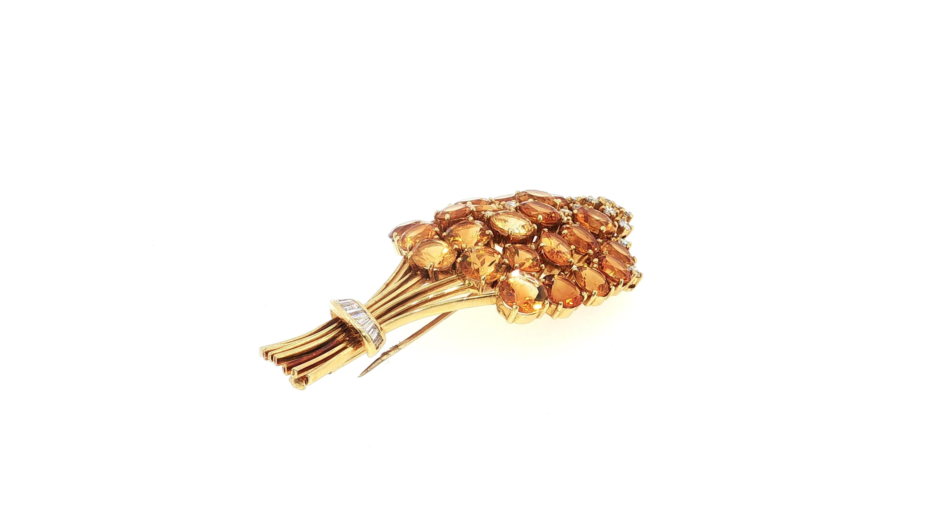 Vintage 18K Yellow Gold Pin Brooch 2ct Round & Baguette Diamonds and Citrine