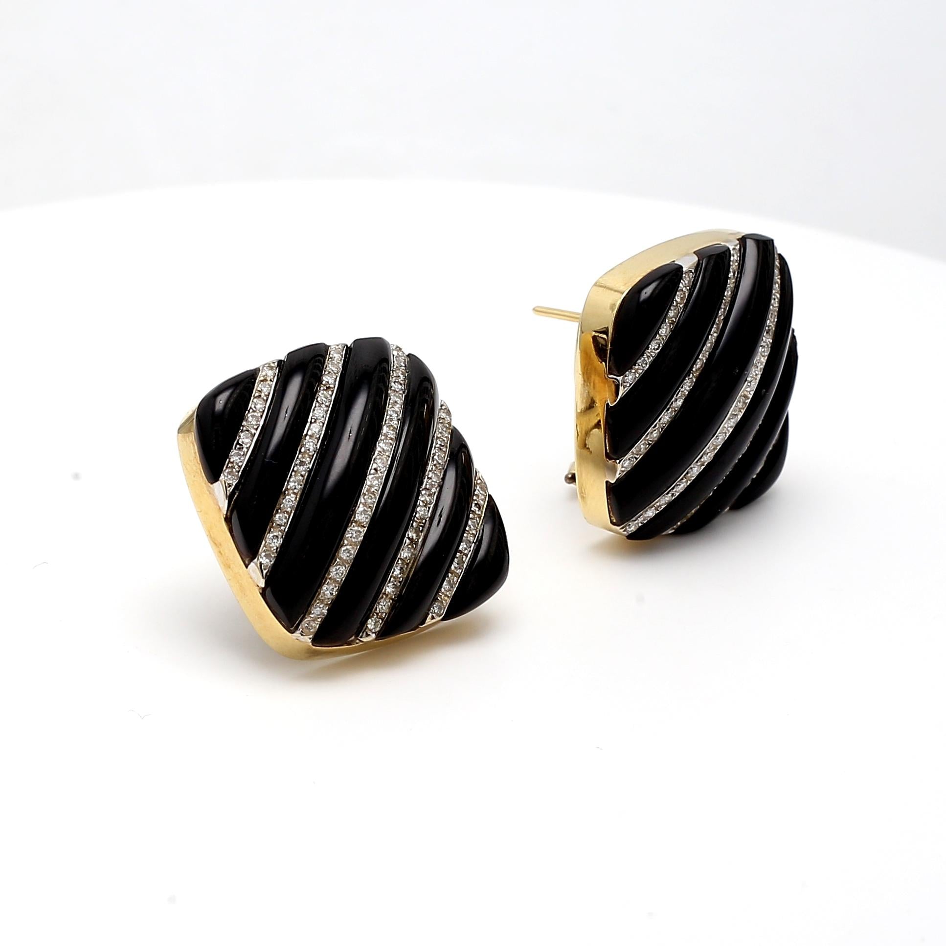 Vintage 14K Yellow Gold Clip-On Earrings with 0.5 Carat Round Diamonds