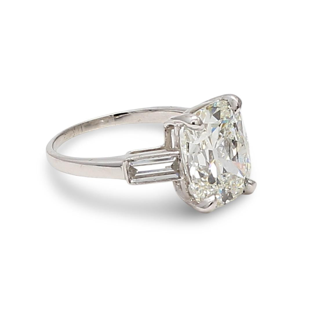 5.08 Carat Cushion Modified Brilliant Cut H VS1 Diamond Platinum Engagement Ring