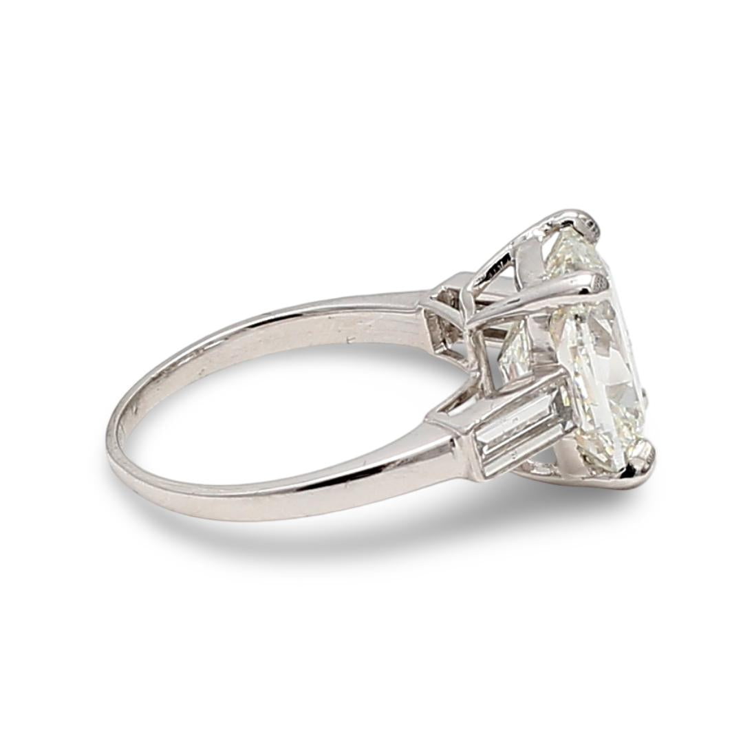 5.08 Carat Cushion Modified Brilliant Cut H VS1 Diamond Platinum Engagement Ring