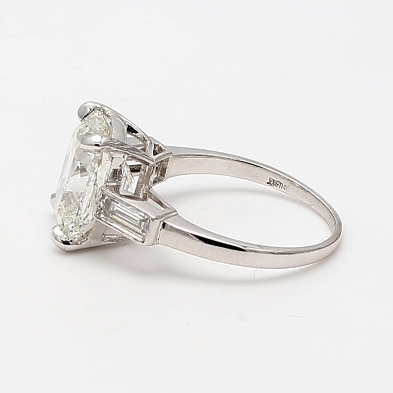 5.08 Carat Cushion Modified Brilliant Cut H VS1 Diamond Platinum Engagement Ring