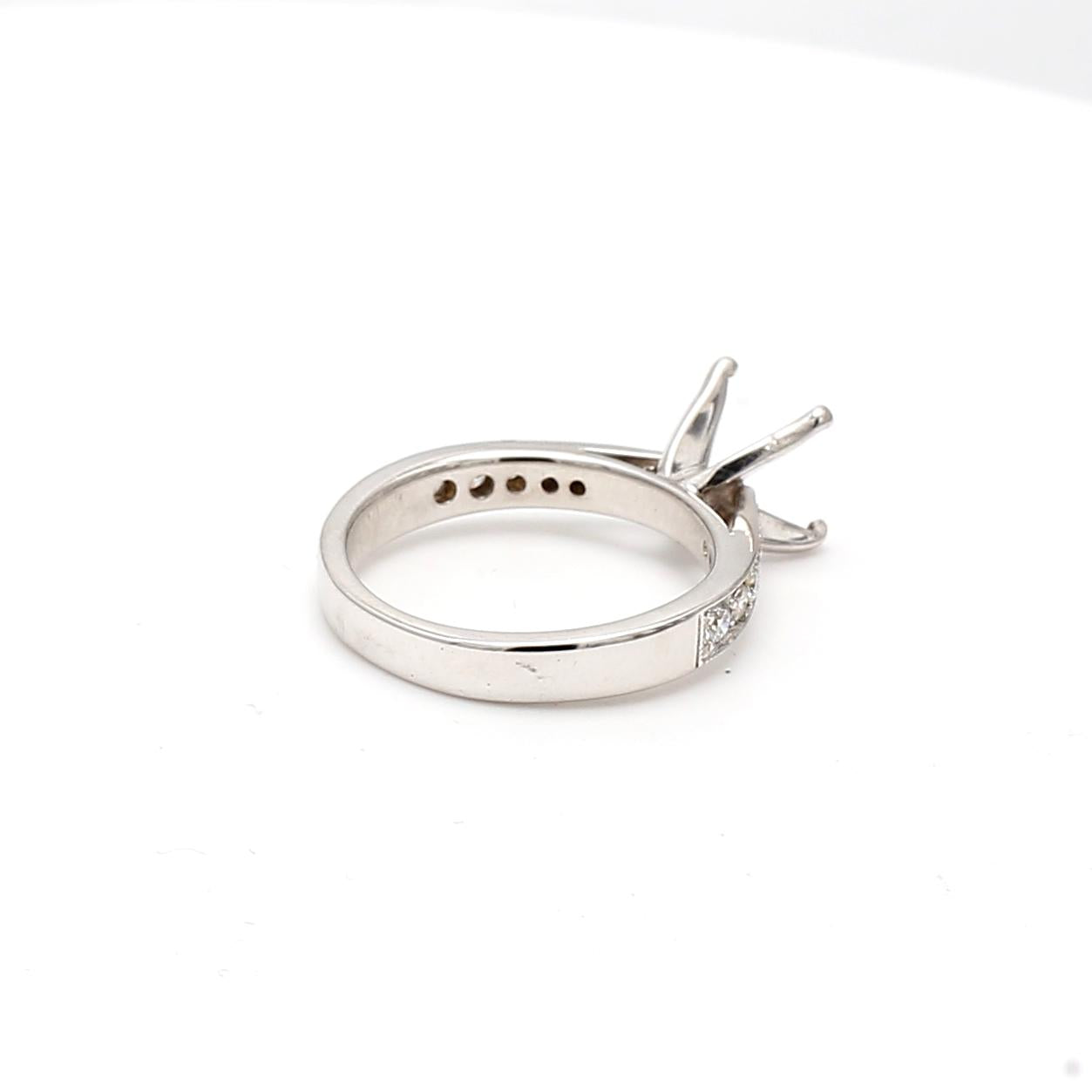 Vintage Platinum Semi Mount Ring with 0.1 Carat Round Diamond Fits 8.39x7.92mm