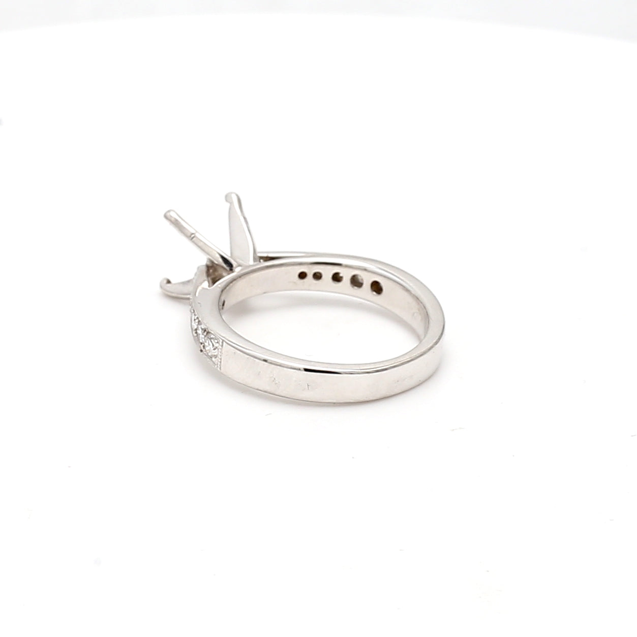 0.10 Carat Round Brilliant I VS2 Diamond Platinum Semi Mount Ring