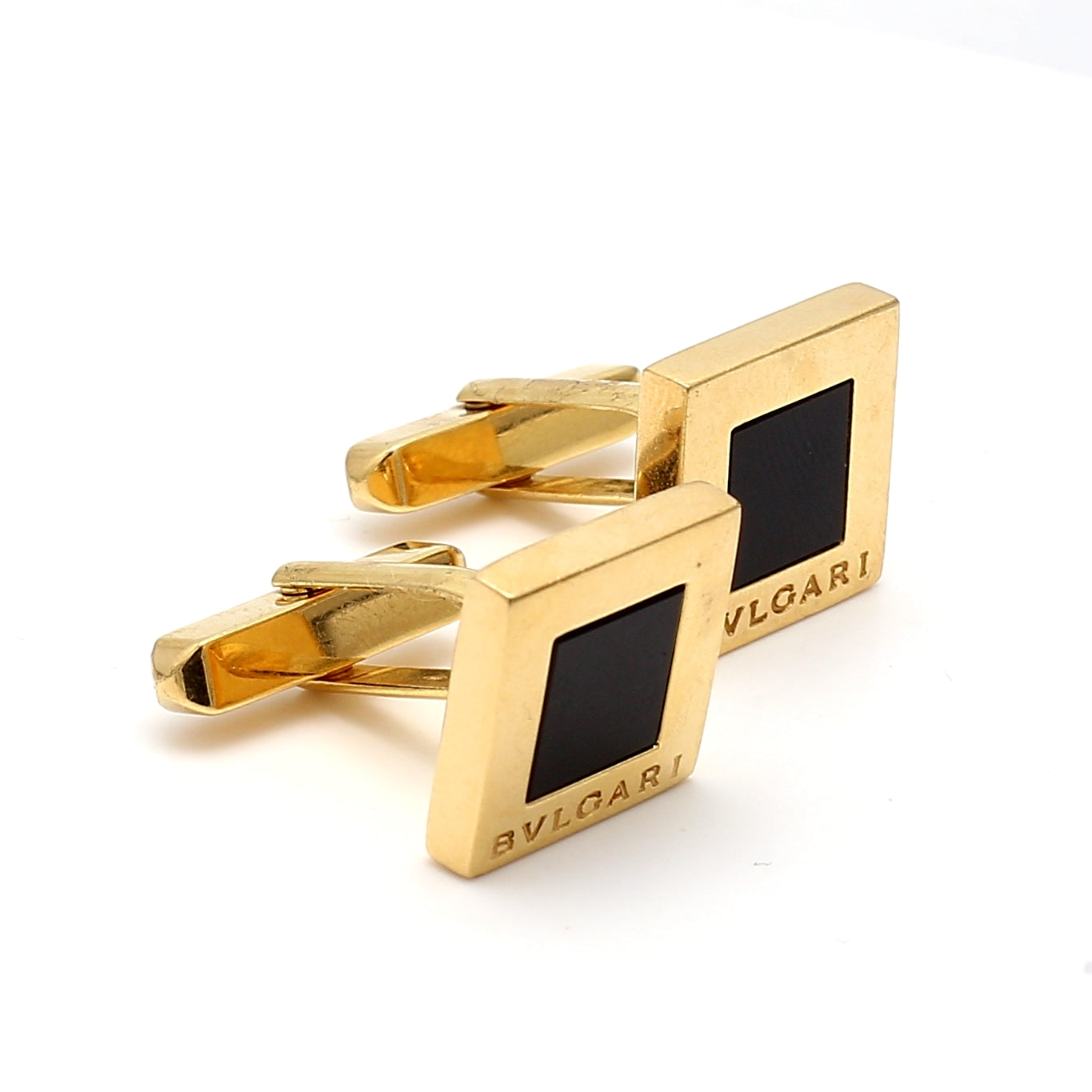 Bvlgari Vintage 23.80 Grams Onyx 18 Karat Yellow Gold Cufflinks
