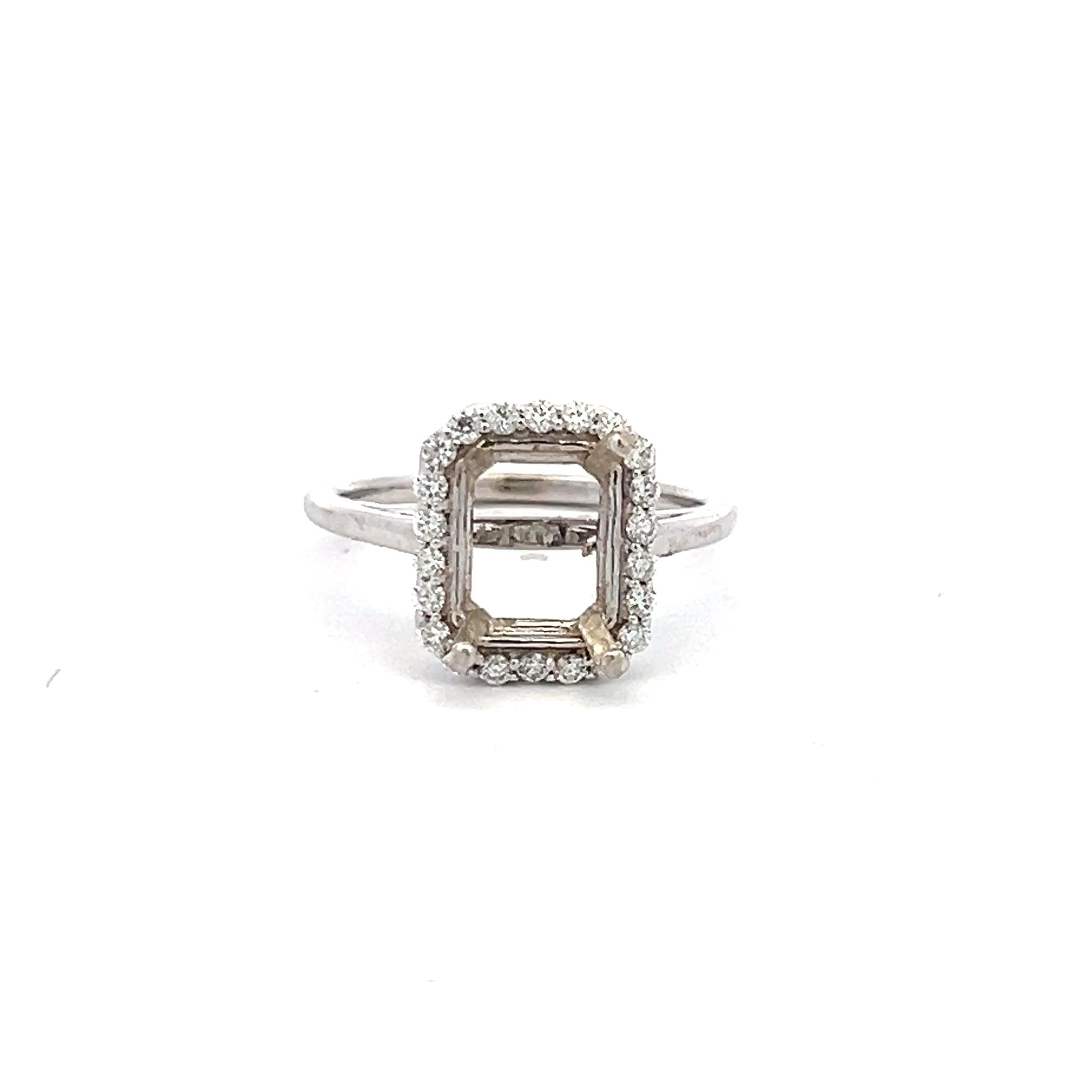 Platinum Semi Mount Ring with 0.22 Carat Round G VS1 Diamonds Fits 9.56x6.26 mm