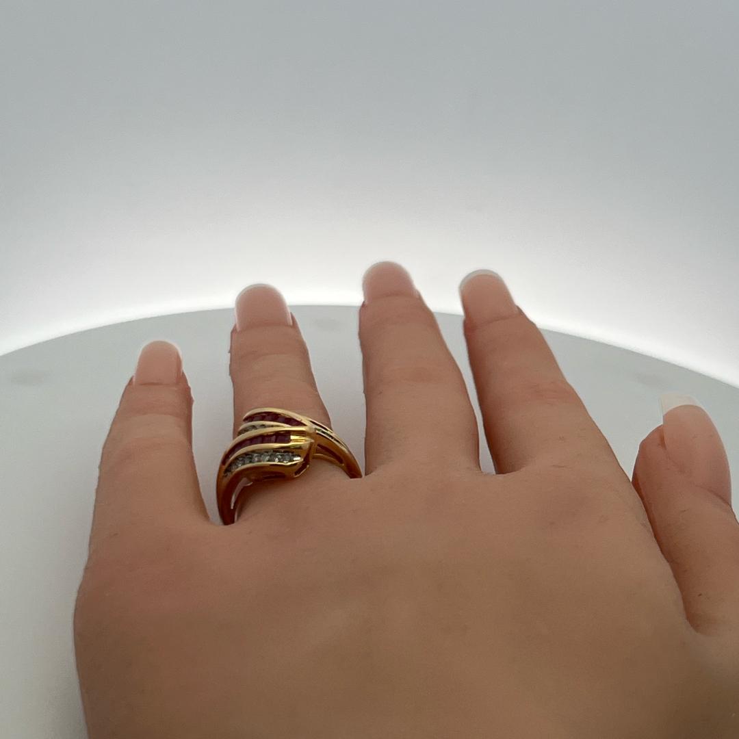0.60ct Ruby & 0.17ct Round Brilliant Diamond Cocktail Ring in 14K Yellow Gold