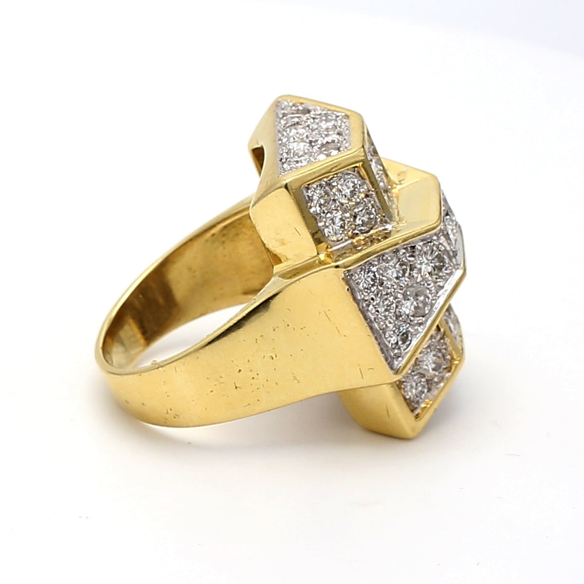 2.32 Carat Round Brilliant H SI2 Diamond 18 Karat Yellow Gold Cocktail Ring