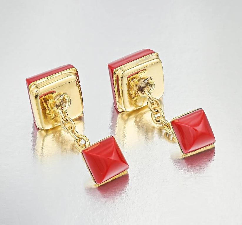 David Webb 12.3-12.4 MM Coral 18 Karat Yellow Gold Cufflinks
