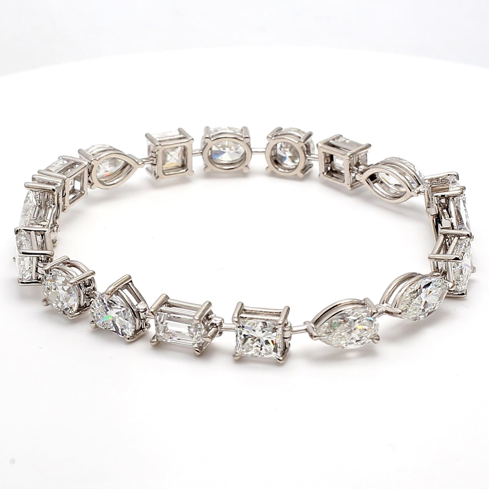 16.86 Carat Mixed-Cut D-G High Quality Diamond 18K White Gold Tennis Bracelet