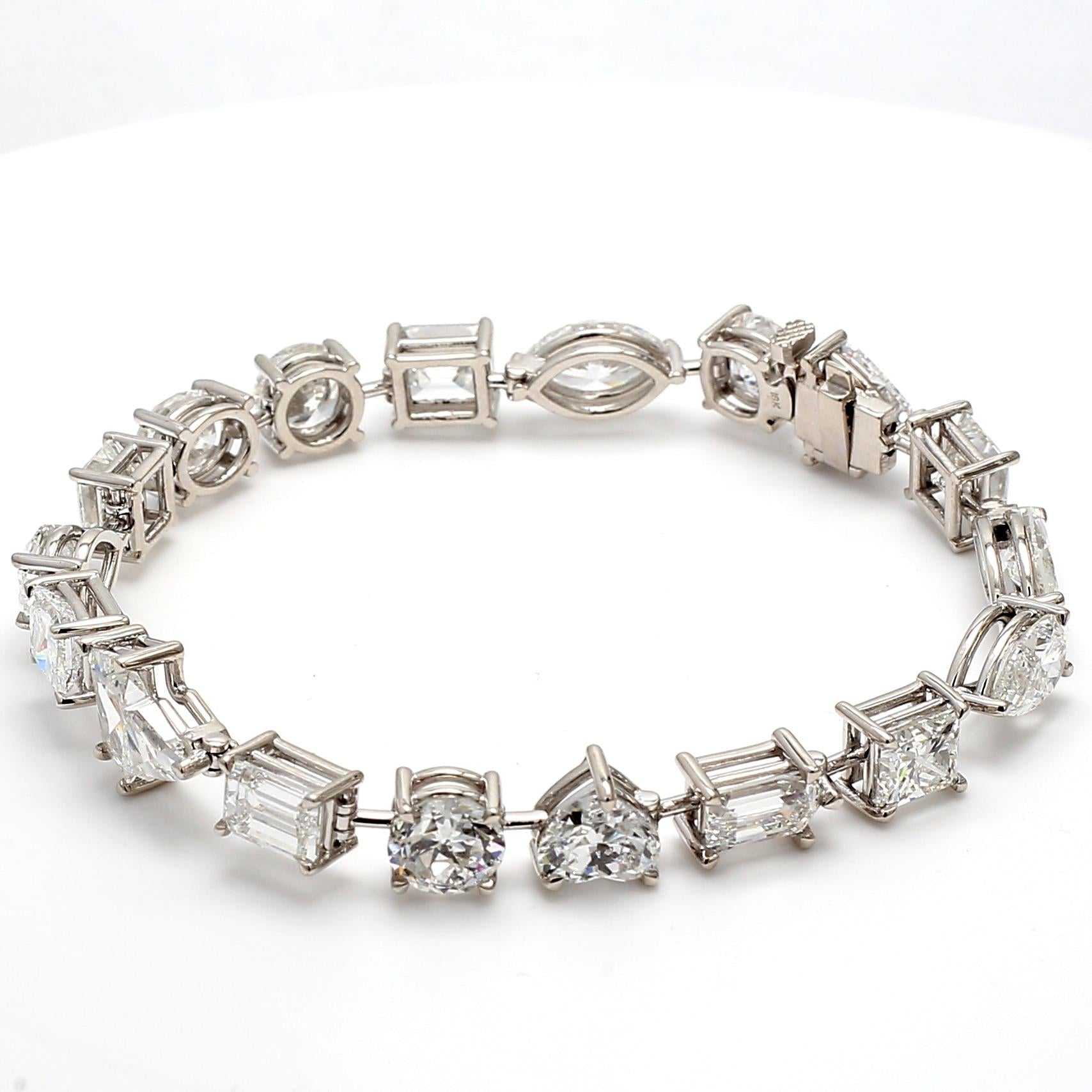 16.86 Carat Mixed-Cut D-G High Quality Diamond 18K White Gold Tennis Bracelet