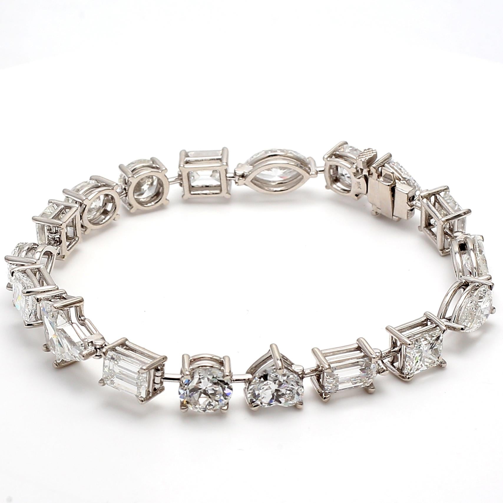 16.86 Carat Mixed-Cut D-G High Quality Diamond 18K White Gold Tennis Bracelet