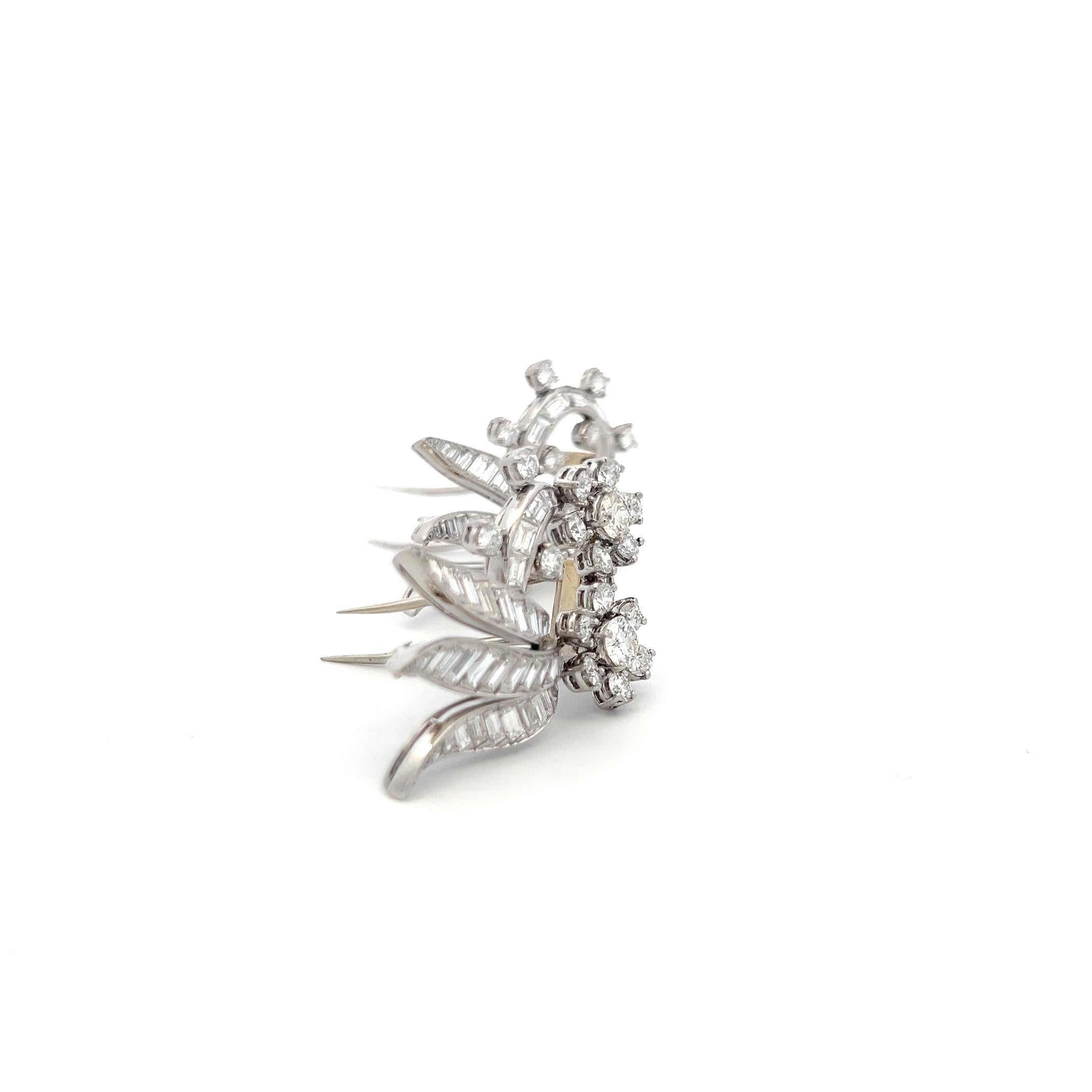 Oscar Heyman Vintage Platinum Double Clip Pin Brooch with 10 Carat Diamonds