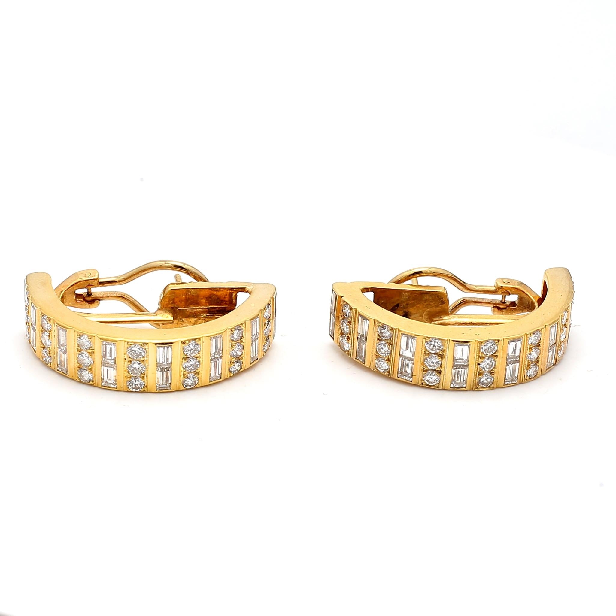 Vintage 18K Yellow Gold Clip-On Earrings with 5 Carat G-VS1 Diamonds