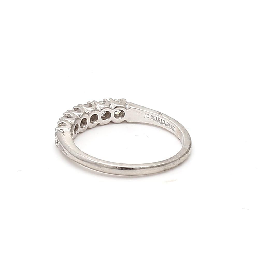 Vintage White Platinum Band Ring with 0.9 Carat Round G-VS1 Diamonds Size 6