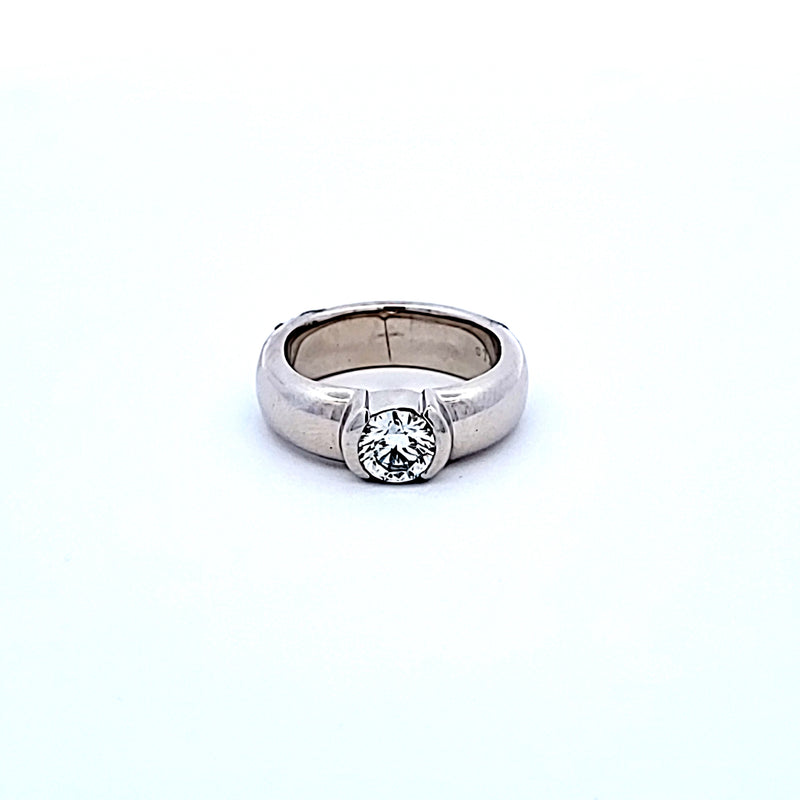 Tiffany and Co 0.85 Carat Round Brilliant G-VVS1 Diamond Platinum Engagement Ring