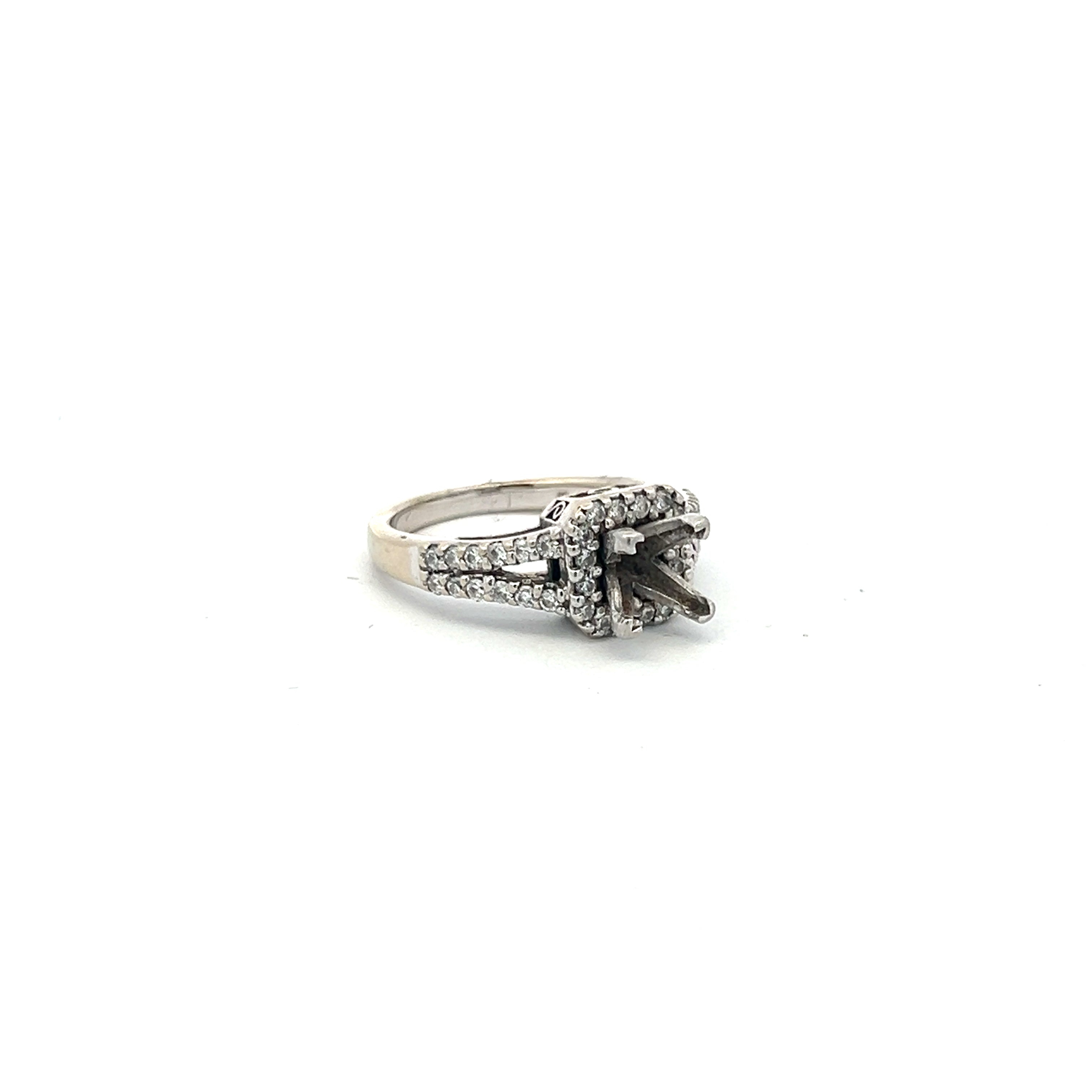 0.30 Carat Round Brilliant I SI1 Diamond 14 Karat White Gold Semi Mount Ring
