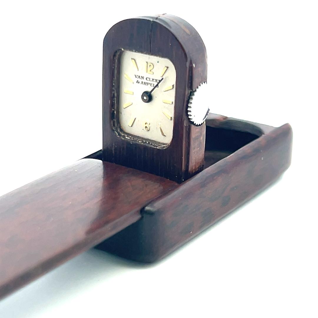 Van Cleef & Arpels Antique Wooden Desk Pocket Watch