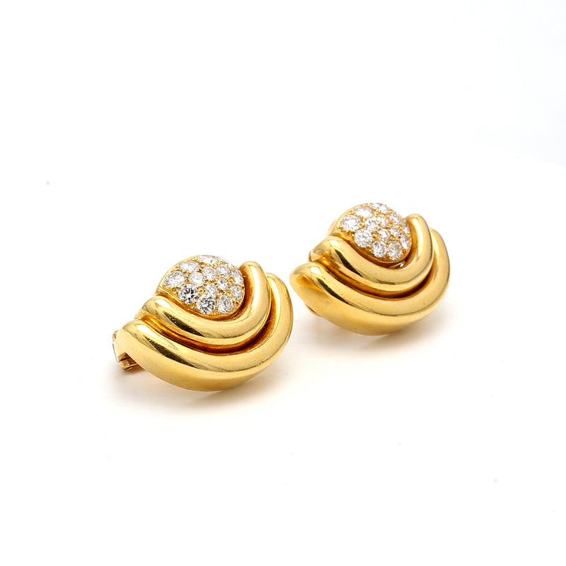 Bvlgari 1.50 Carat Round Brilliant H VS2 Diamond 18 Karat Yellow Gold Clip On Earring