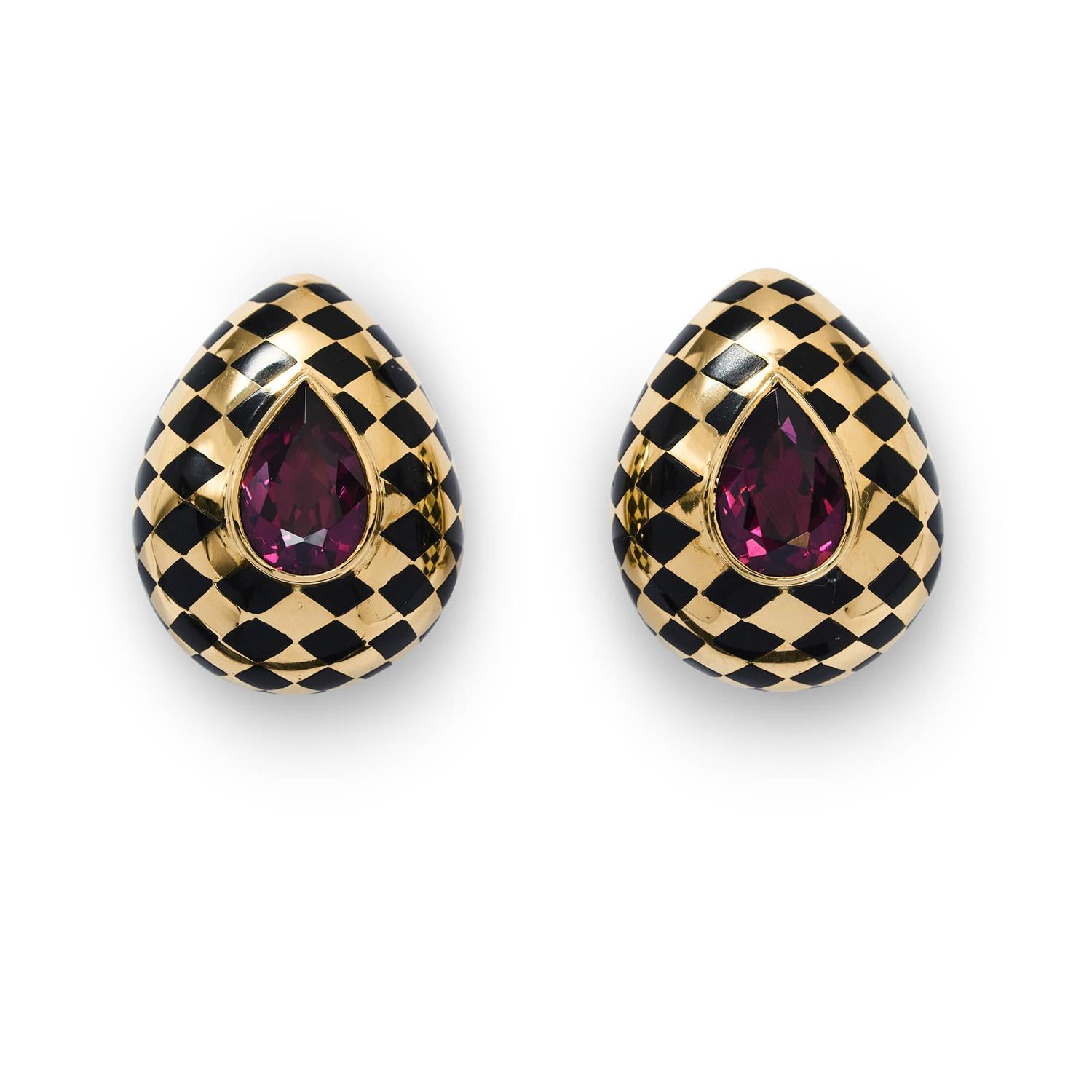 Tiffany & Co. Angela Cummings 12.5ct Tourmaline Black Jade 18K Gold Clip Earring